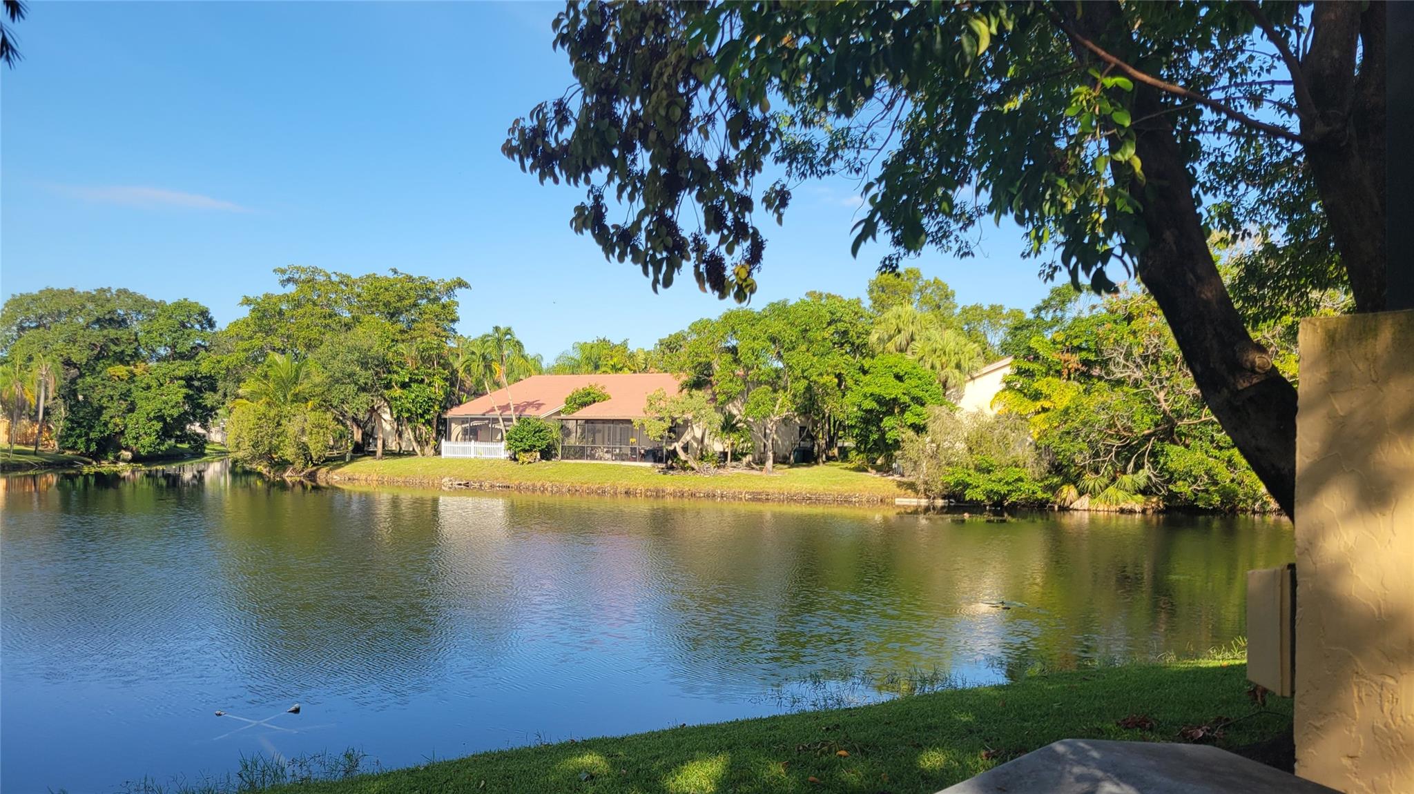 721 E Coco Plum Cir 5