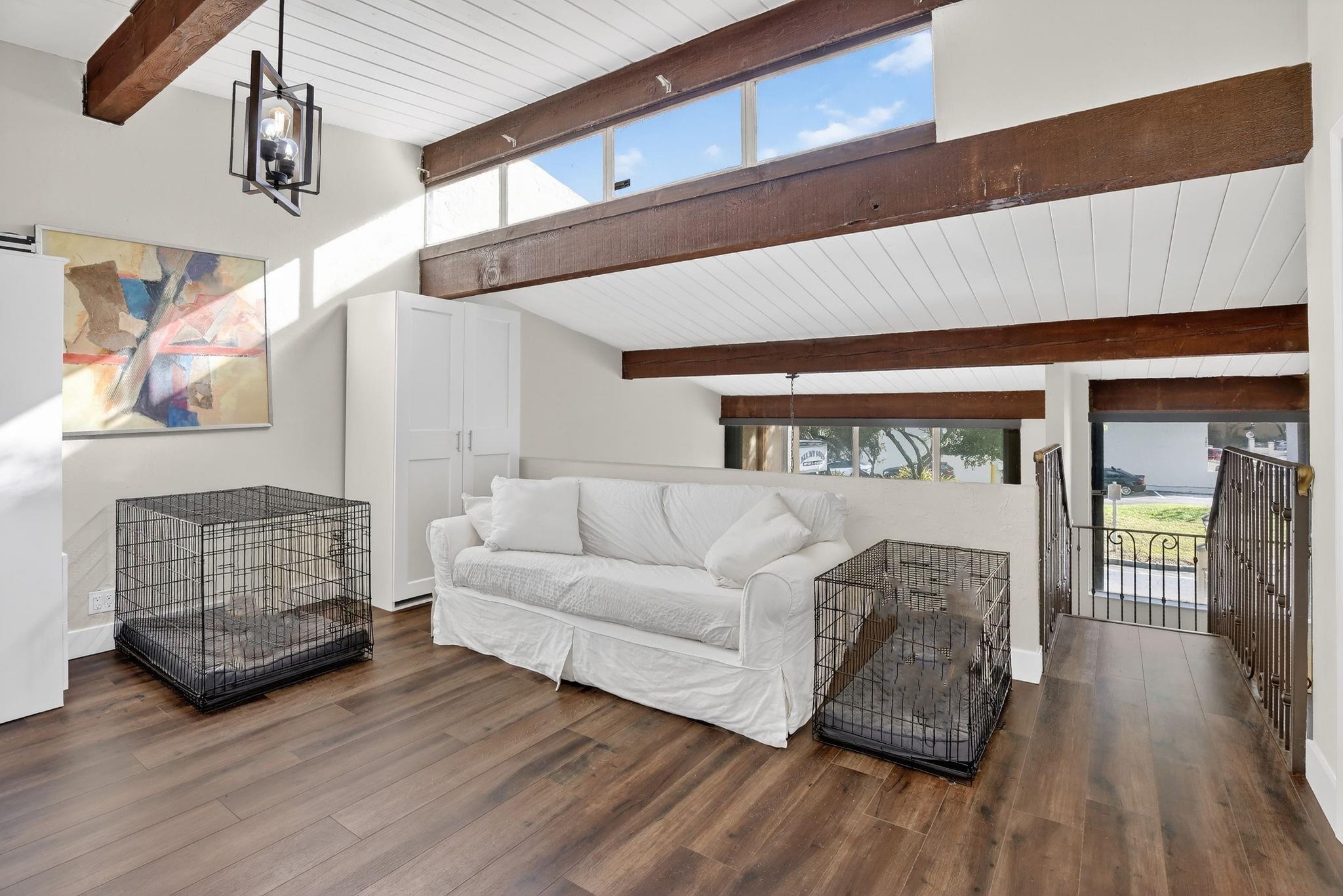 Majestic View Townhouses - Residential