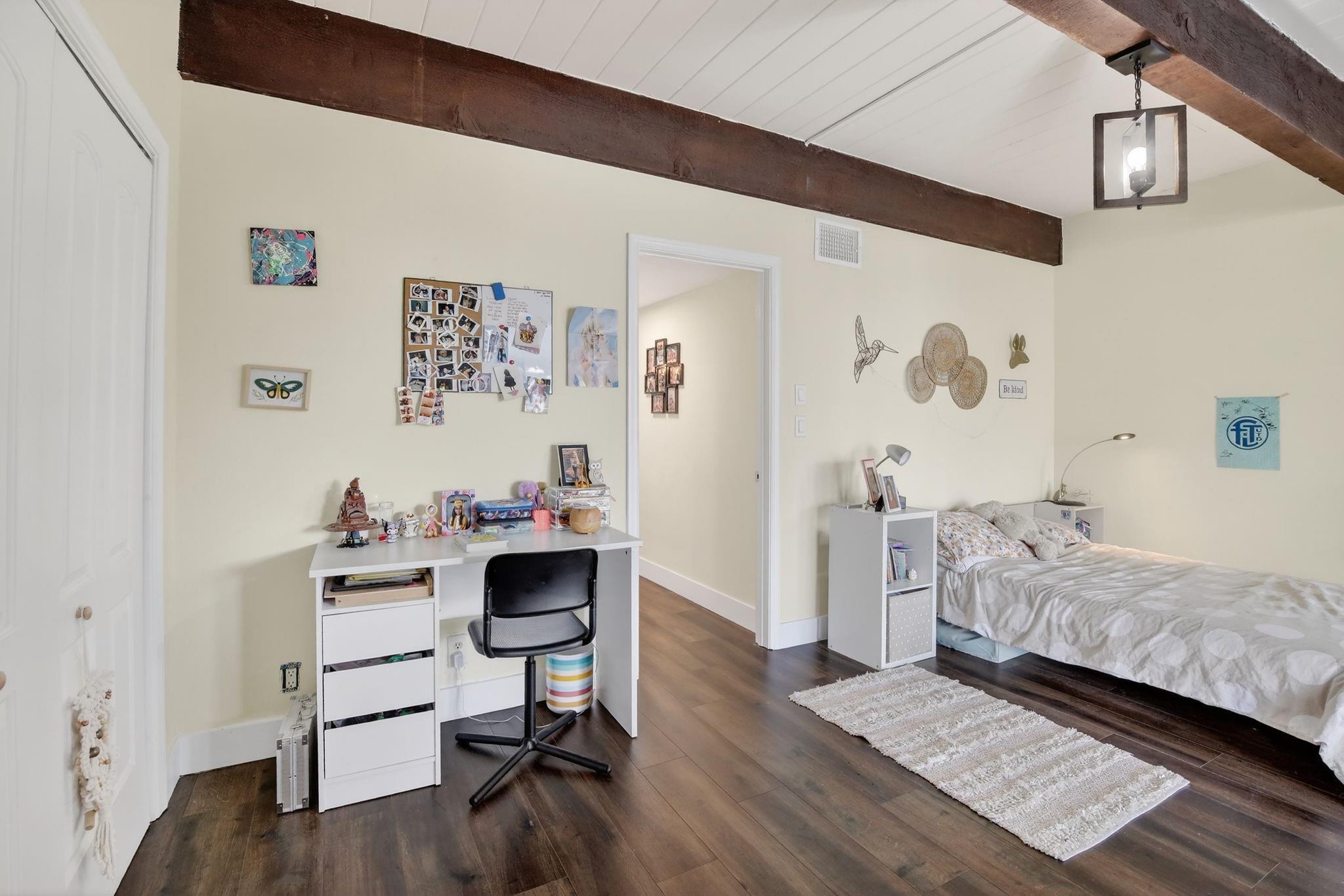 Majestic View Townhouses - Residential