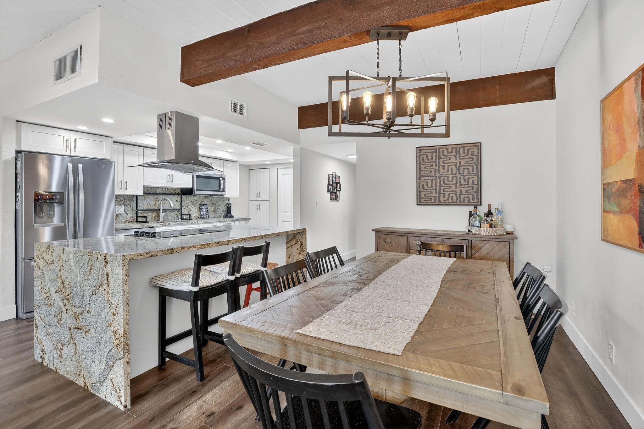 Majestic View Townhouses - Residential