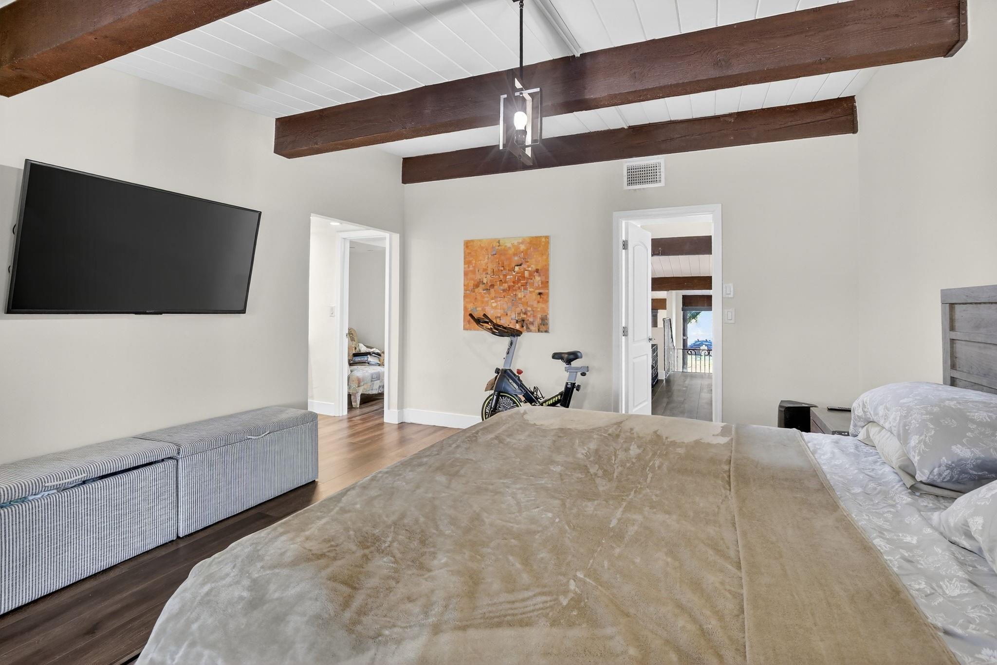 Majestic View Townhouses - Residential