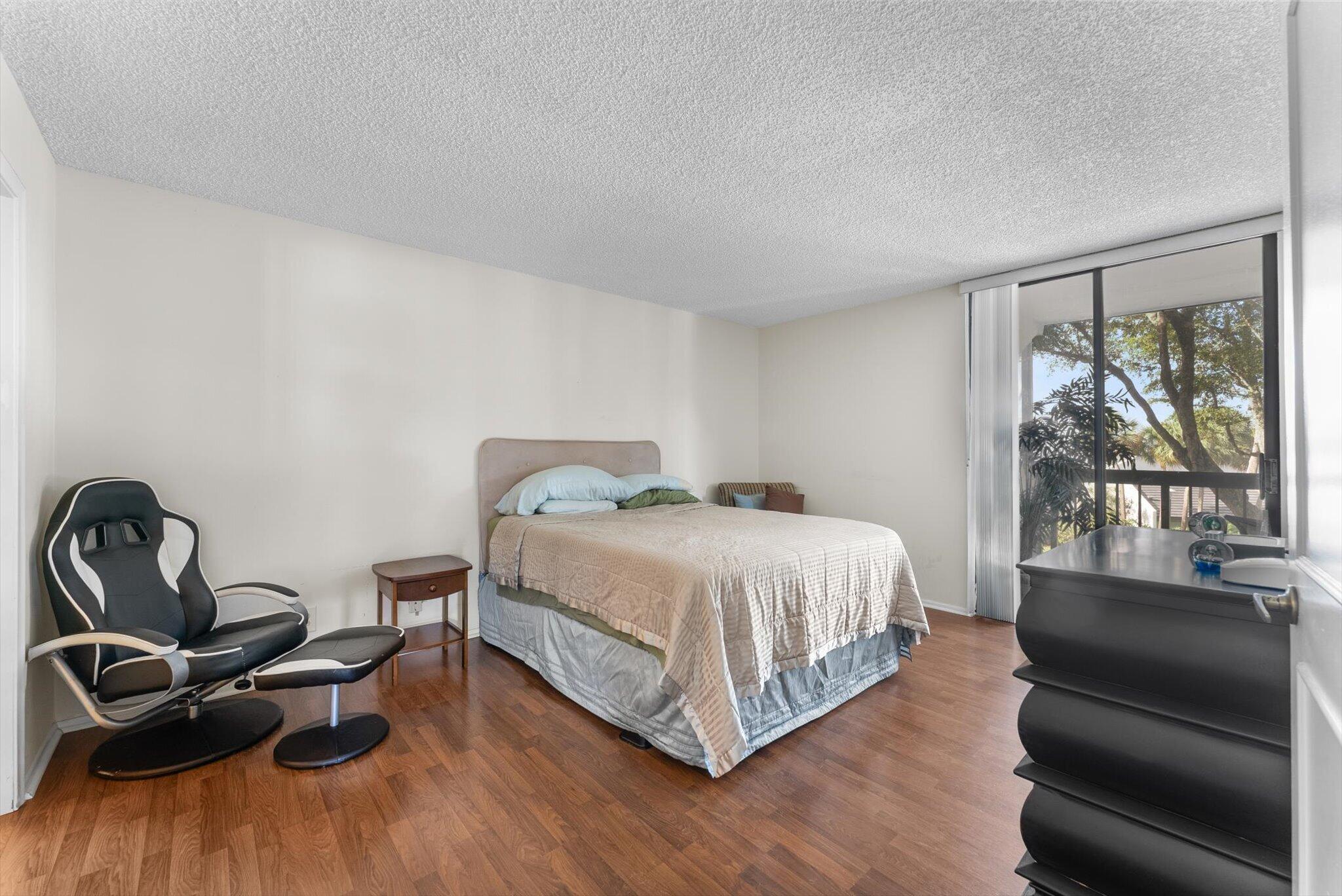 BRIDGEWOOD MID-RISE CONDO - Residential