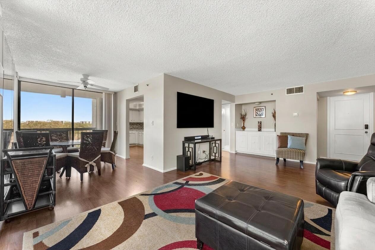 BRIDGEWOOD MID-RISE CONDO - Residential