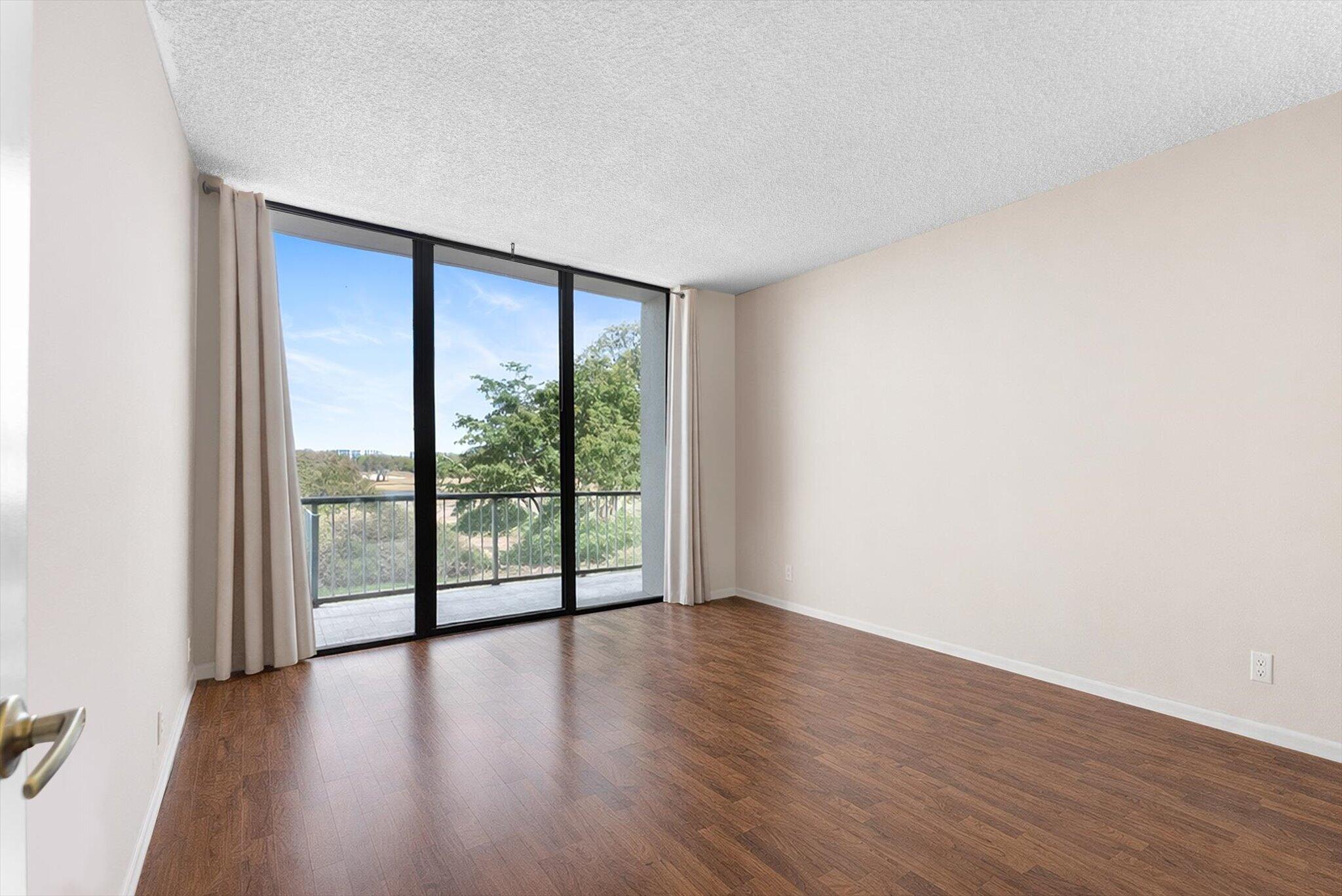 BRIDGEWOOD MID-RISE CONDO - Residential