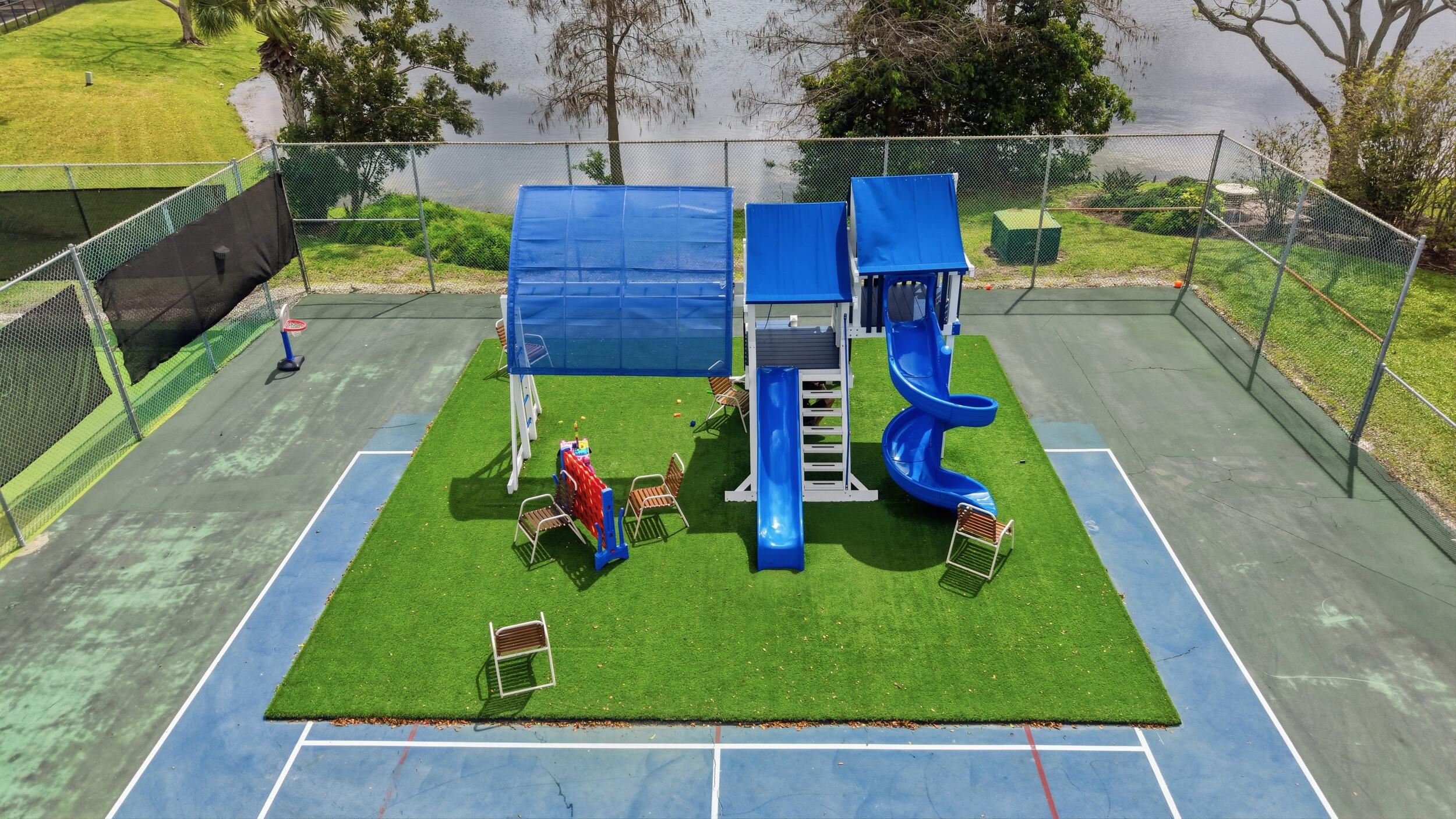 CRANBROOK LAKE ESTATES - Residential