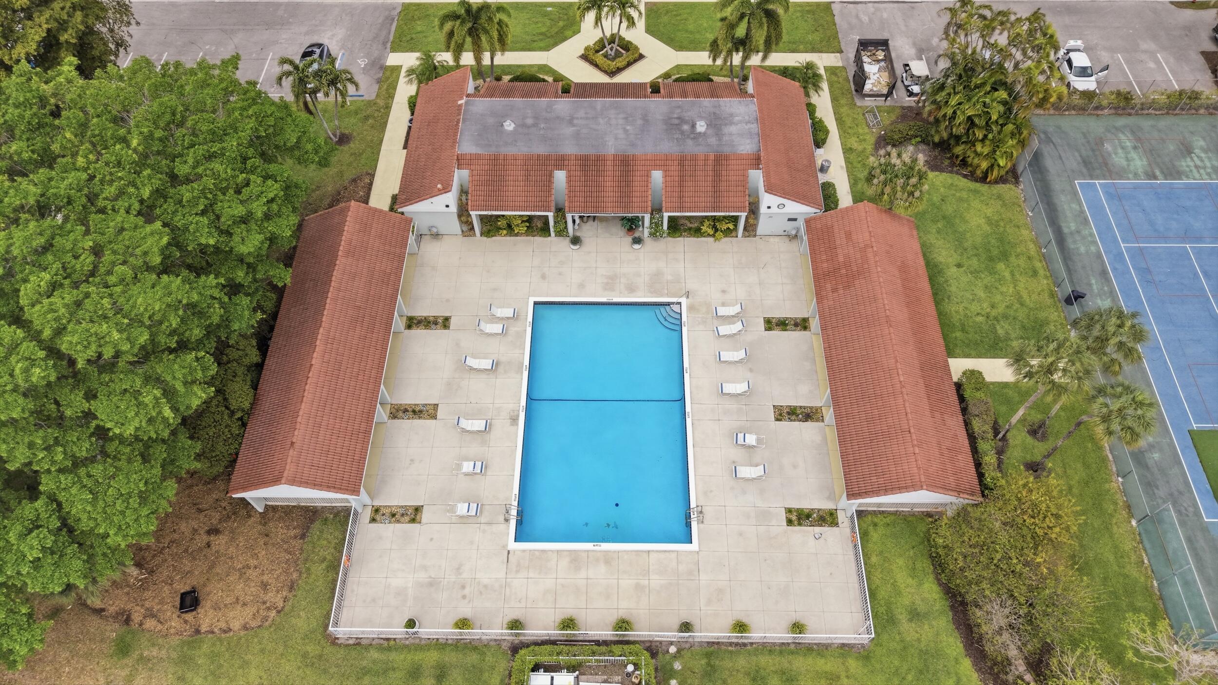 CRANBROOK LAKE ESTATES - Residential