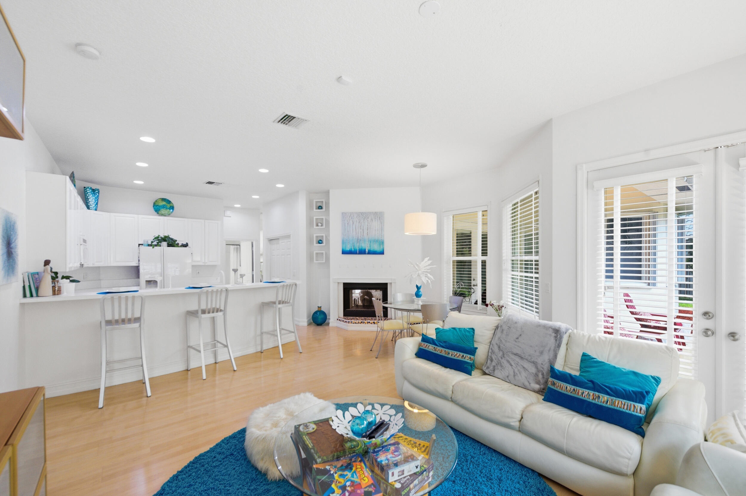 CRANBROOK LAKE ESTATES - Residential