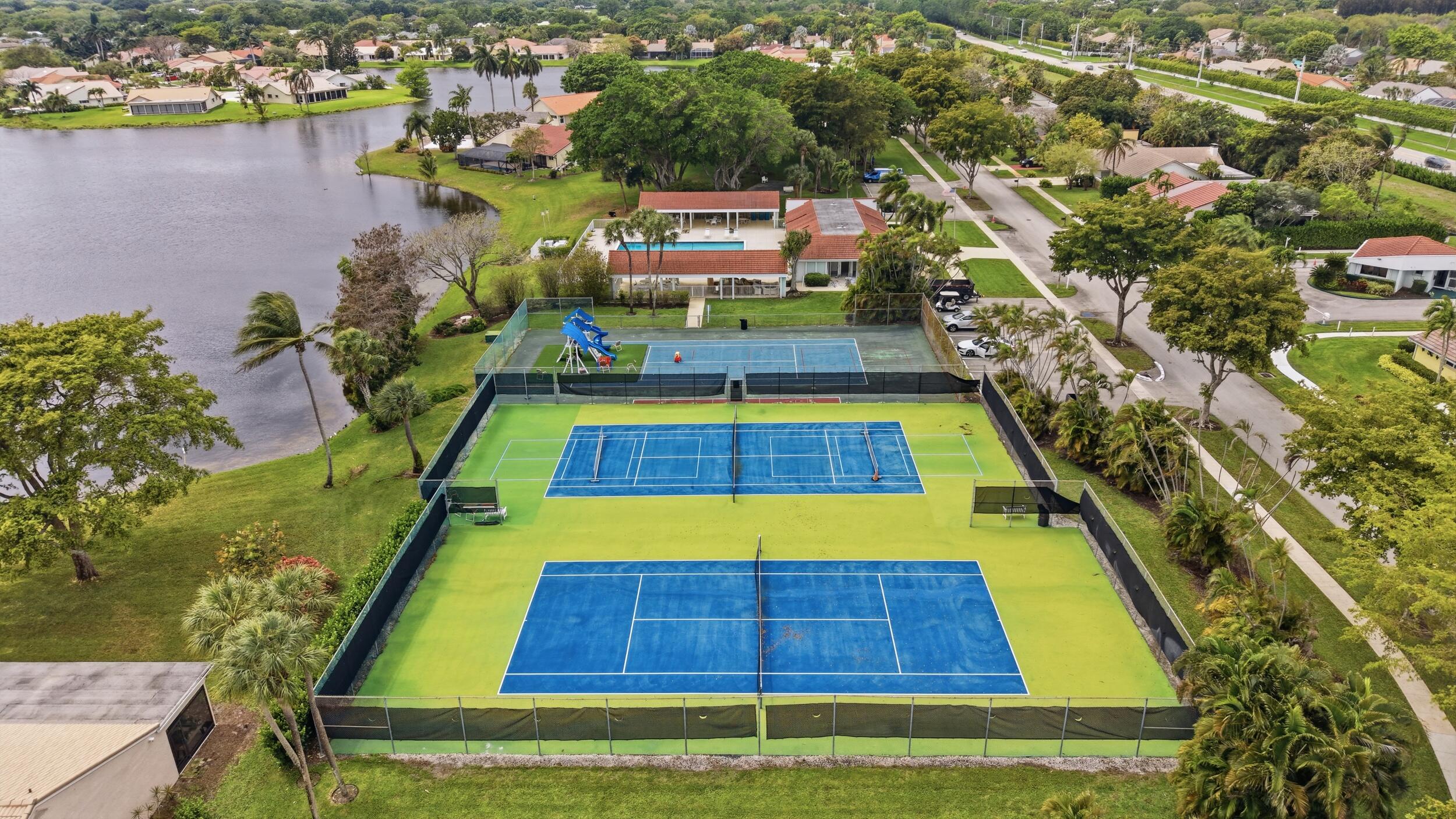 CRANBROOK LAKE ESTATES - Residential