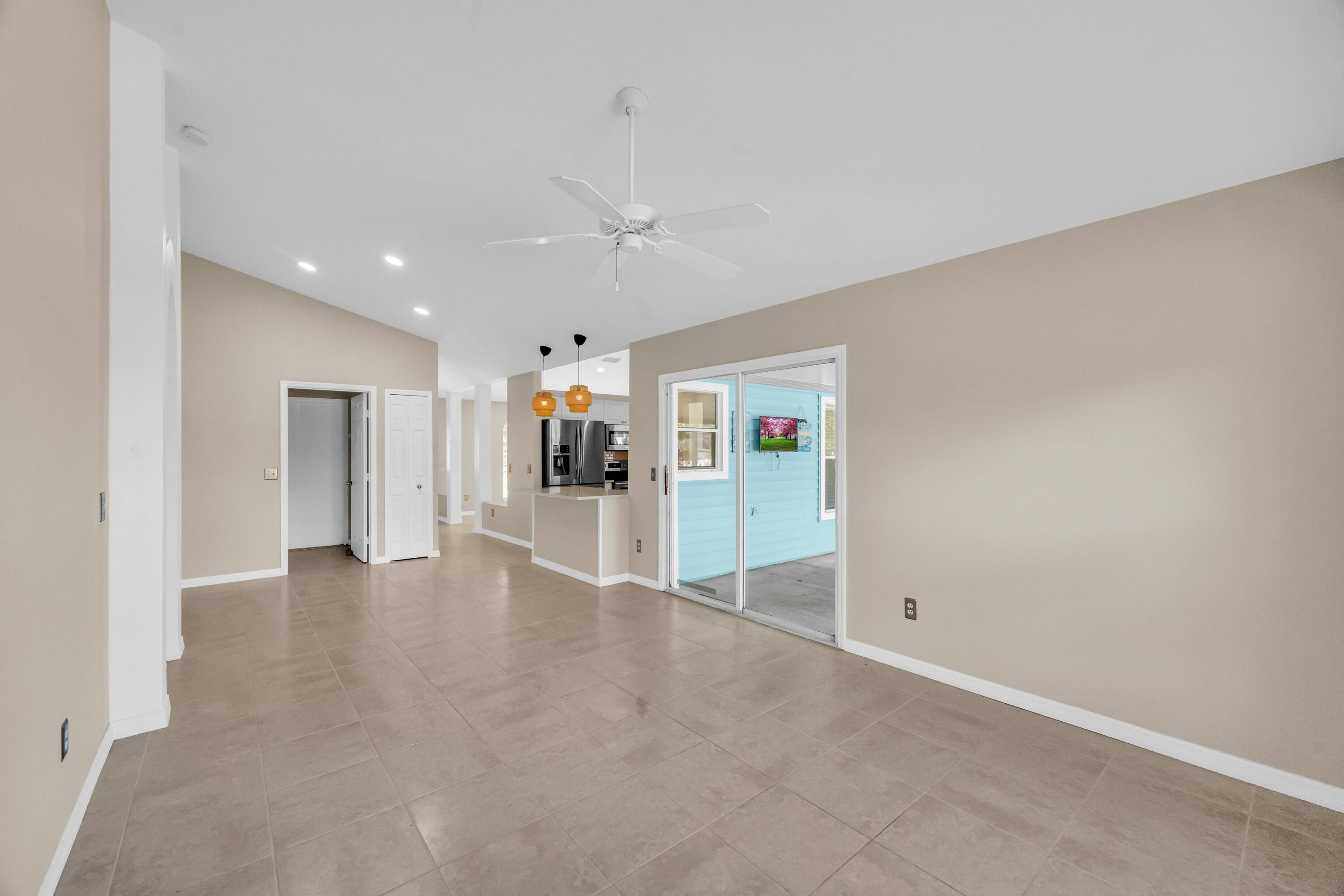 PORT ST LUCIE SECTION 35 - Residential