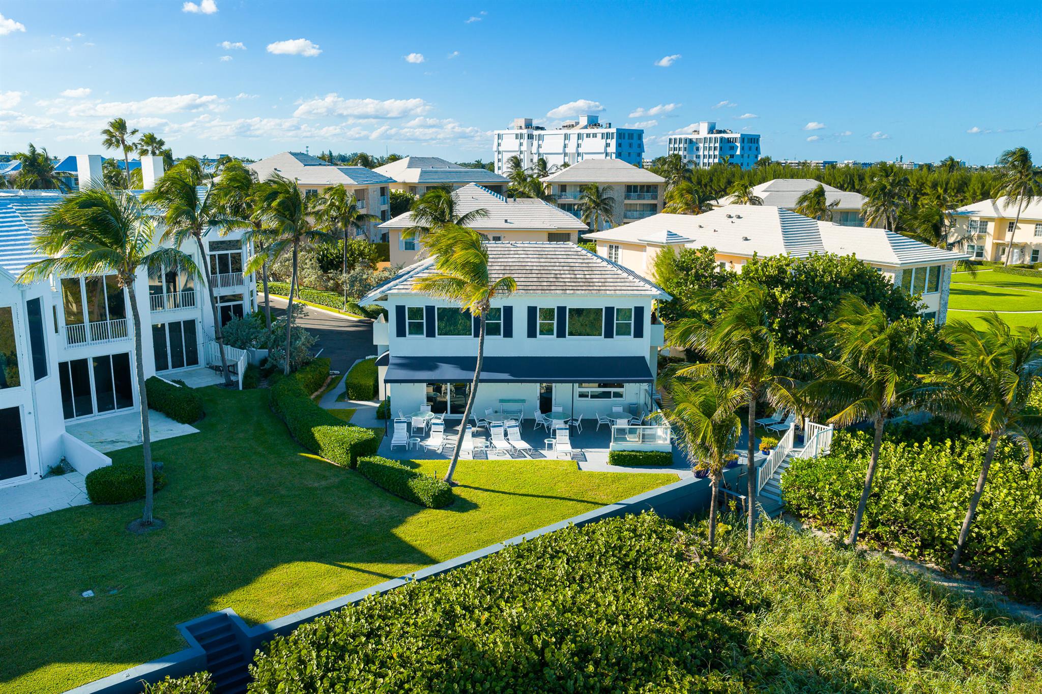 VILLAS OF OCEAN CREST - Residential