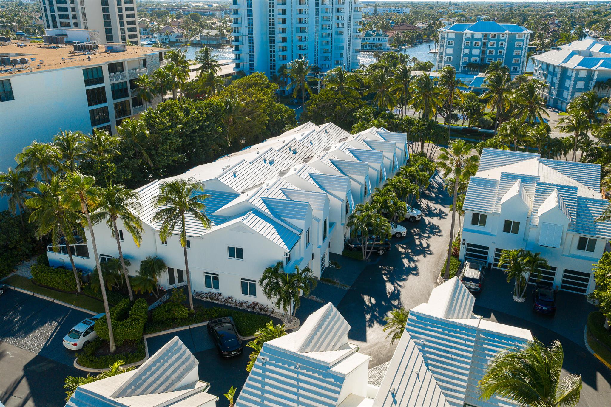 VILLAS OF OCEAN CREST - Residential