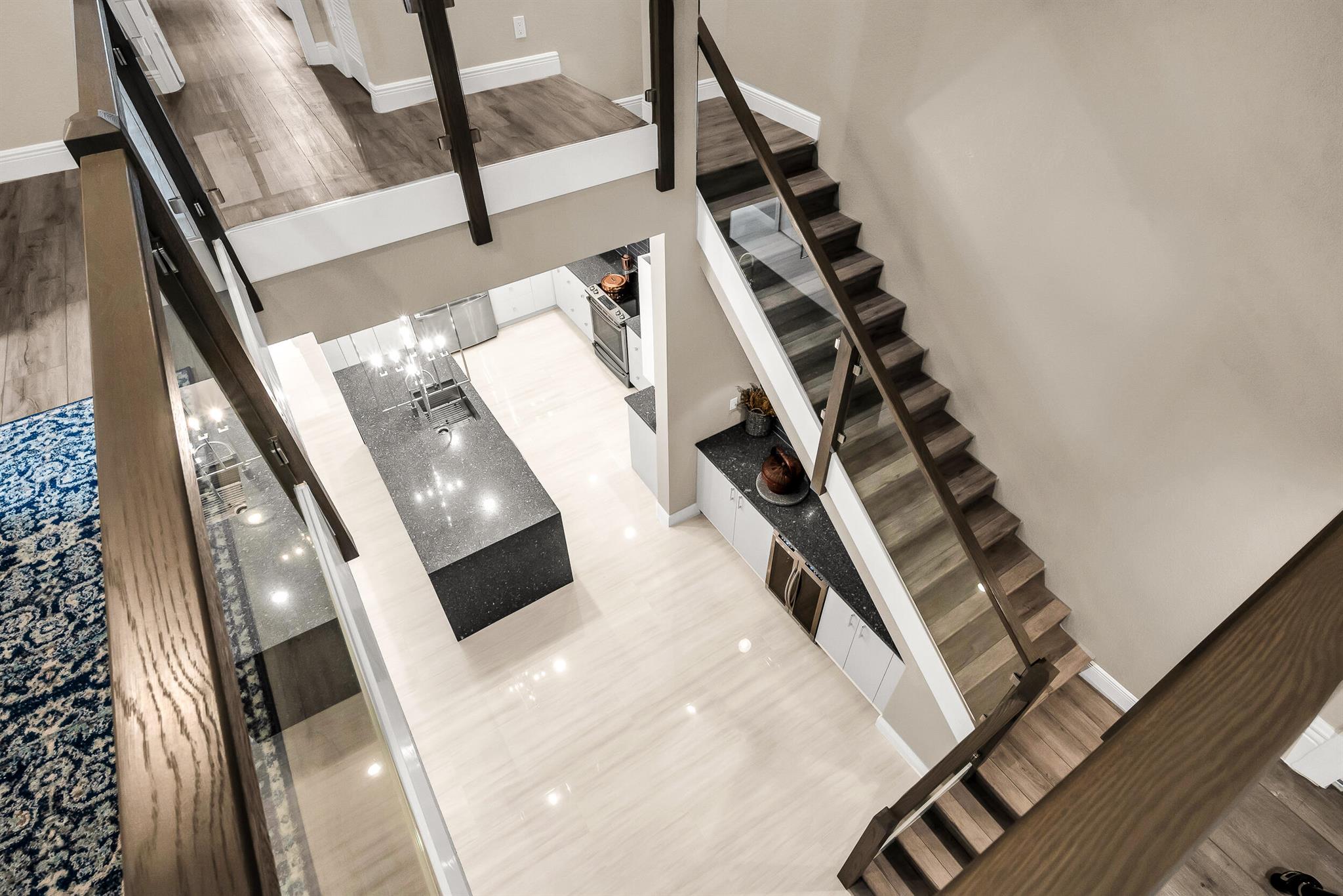 VILLAS OF OCEAN CREST - Residential