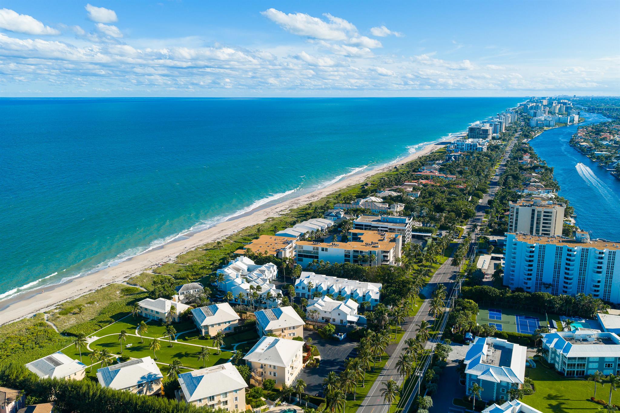 VILLAS OF OCEAN CREST - Residential