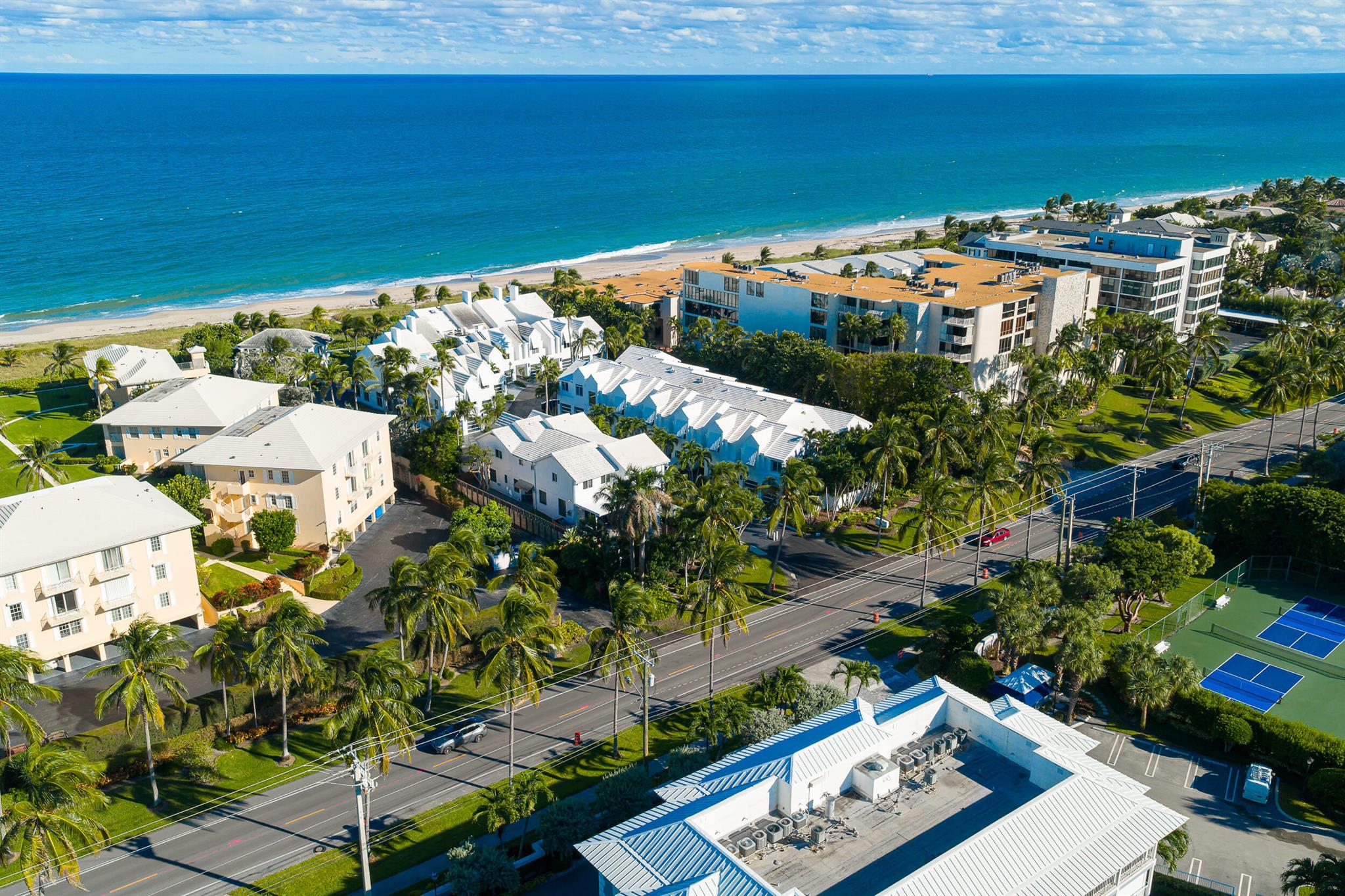 VILLAS OF OCEAN CREST - Residential