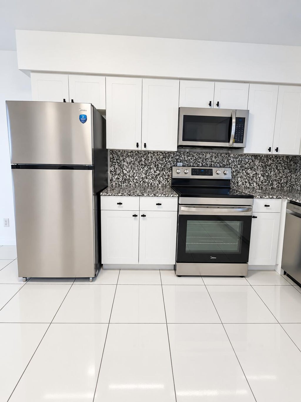 Photo of 3617 Polk Street, Hollywood, FL 33021 (MLS # B26076226)