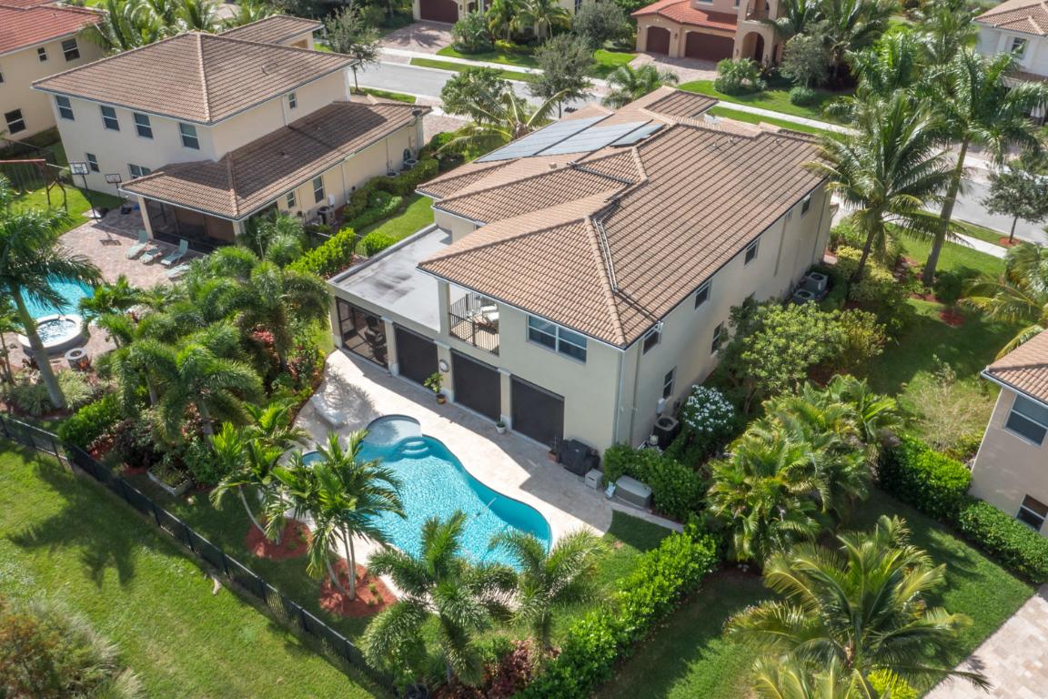 Rialto - Residential Lease