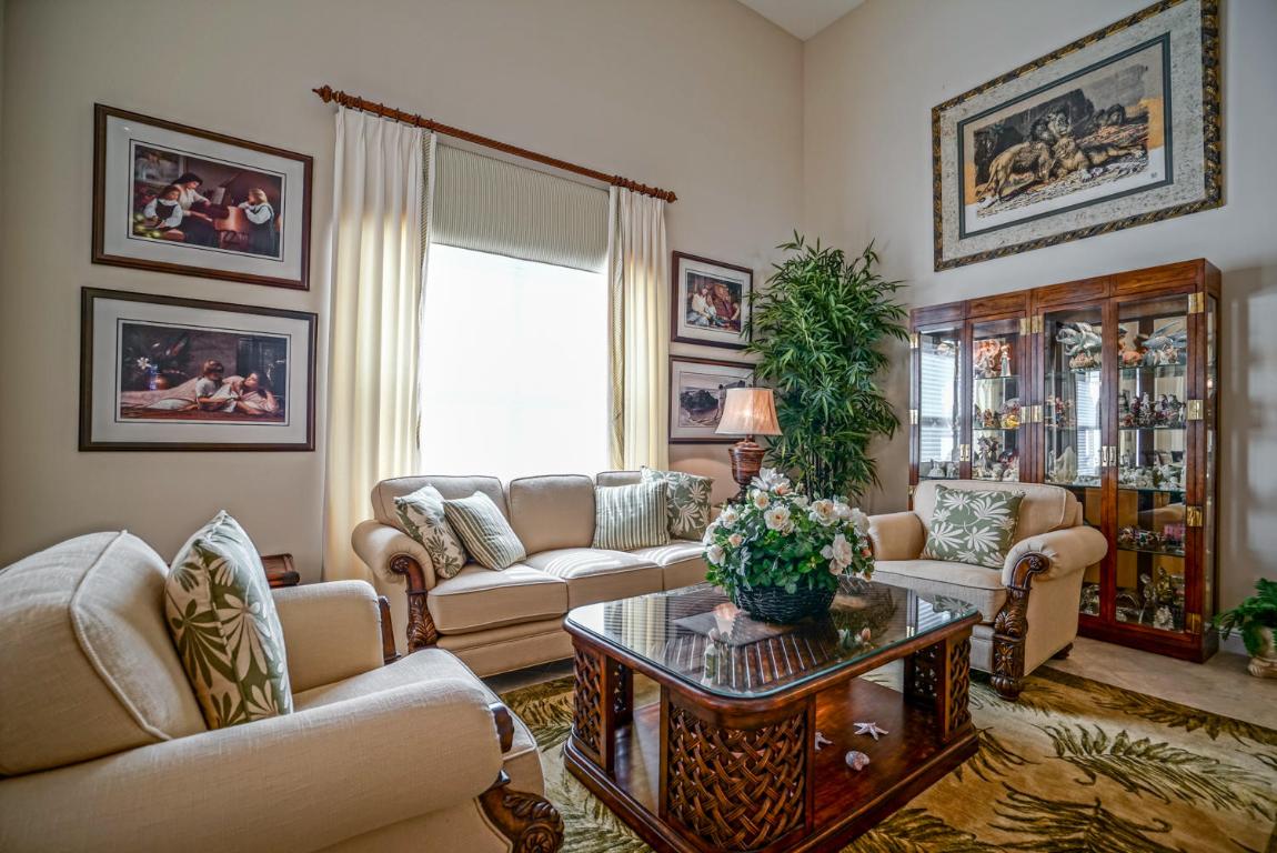 Rialto - Residential Lease