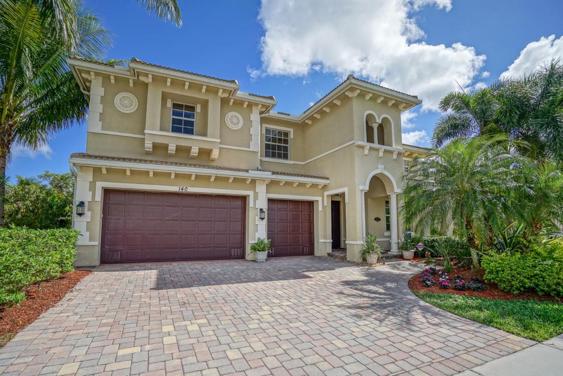 Rialto - Residential Lease