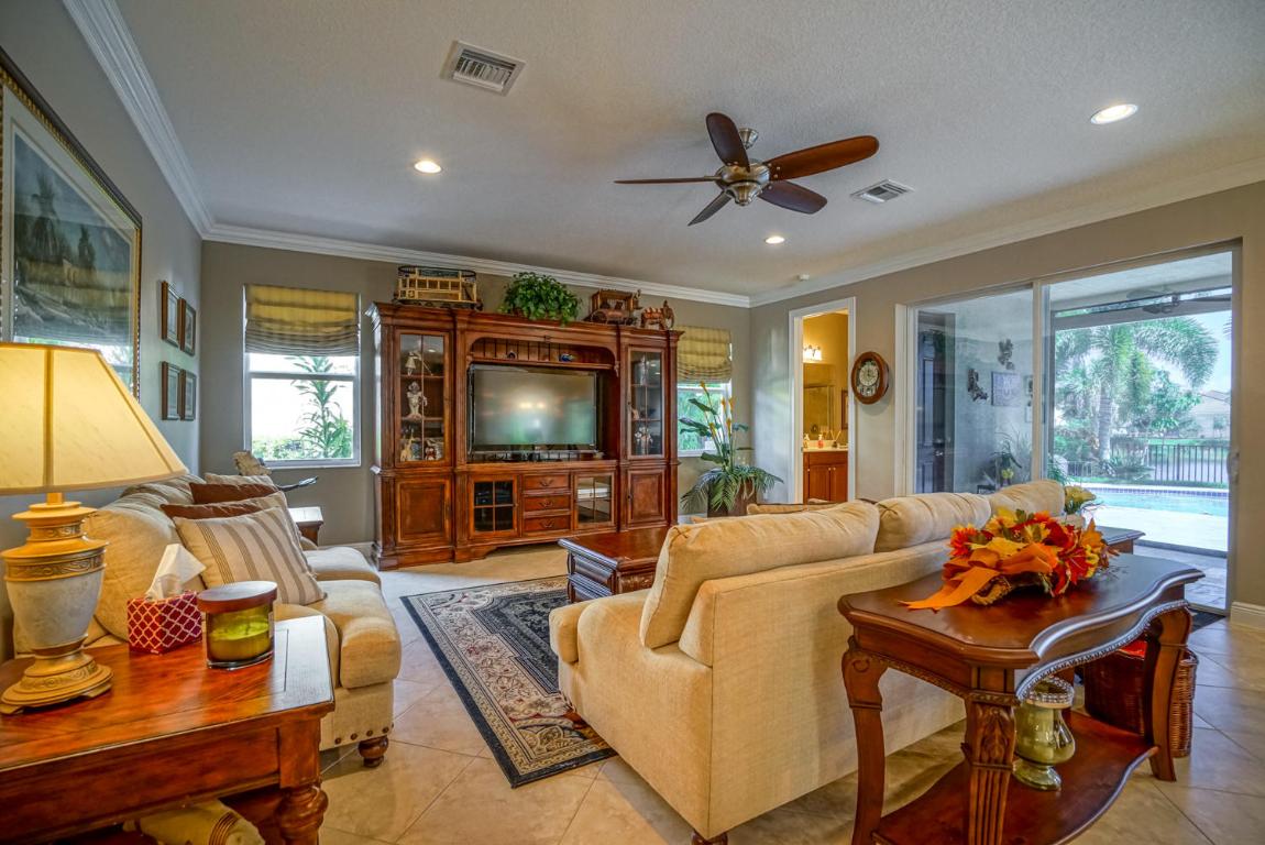 Rialto - Residential Lease