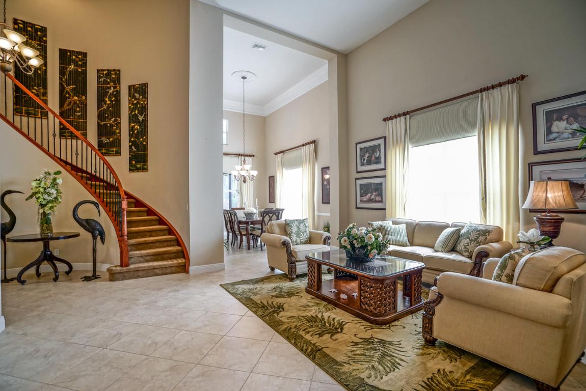 Rialto - Residential Lease