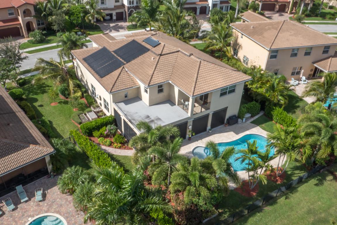 Rialto - Residential Lease