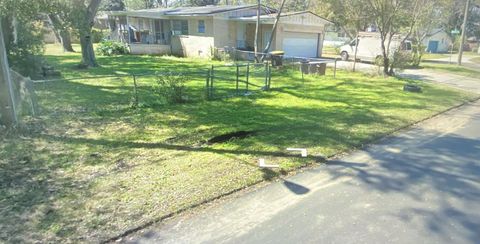 Tiny photo for 6751 Alaro Road, Jacksonville, FL 32209 (MLS # B26015022)