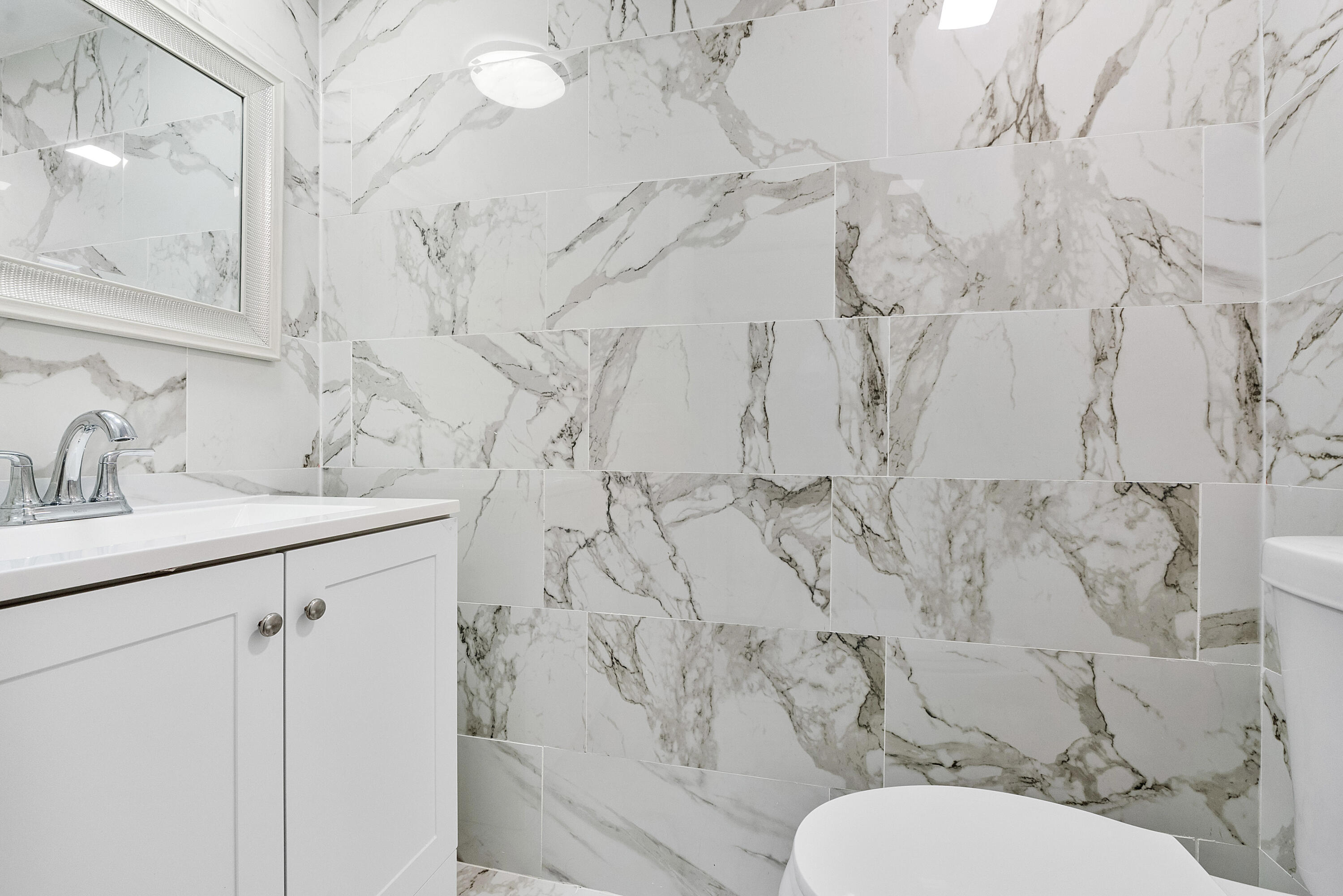 BRENTWOOD TOWNHOUSE 2 - Residential