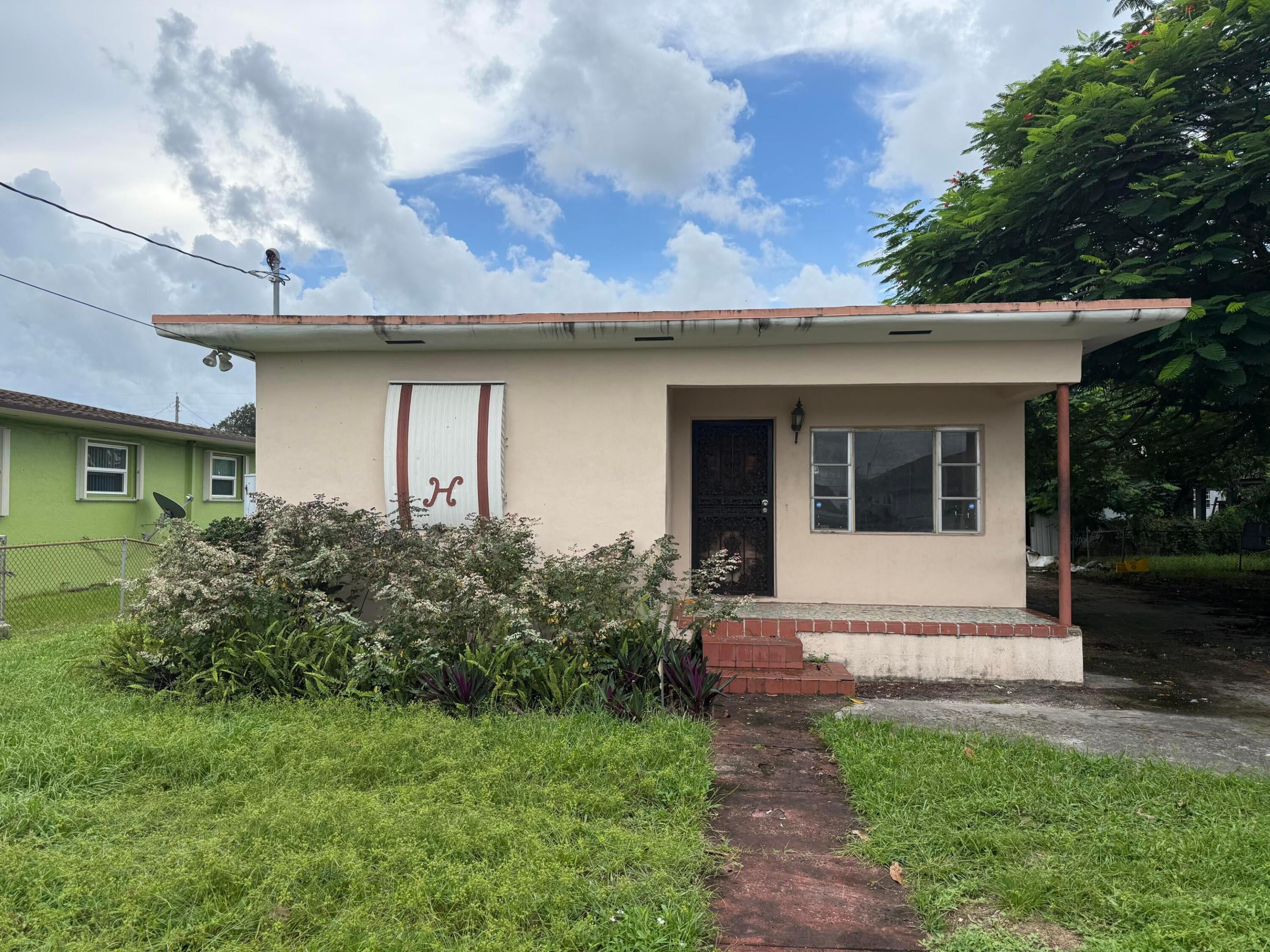 1628 NW 154TH Street