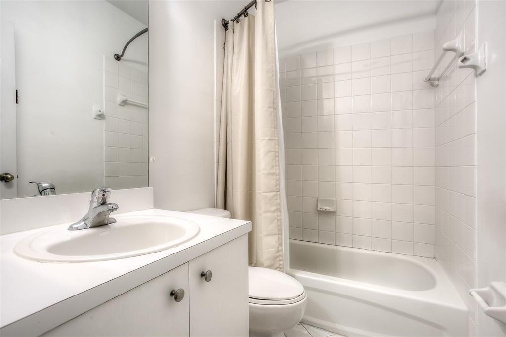 Villas at Carmel - Residential