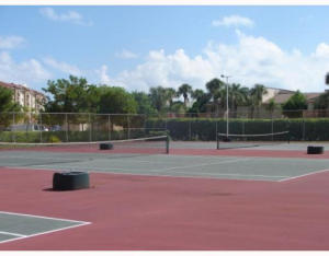 BREAKWATERS OF THE PALM B - Residential Lease