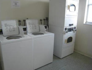 BREAKWATERS OF THE PALM B - Residential Lease