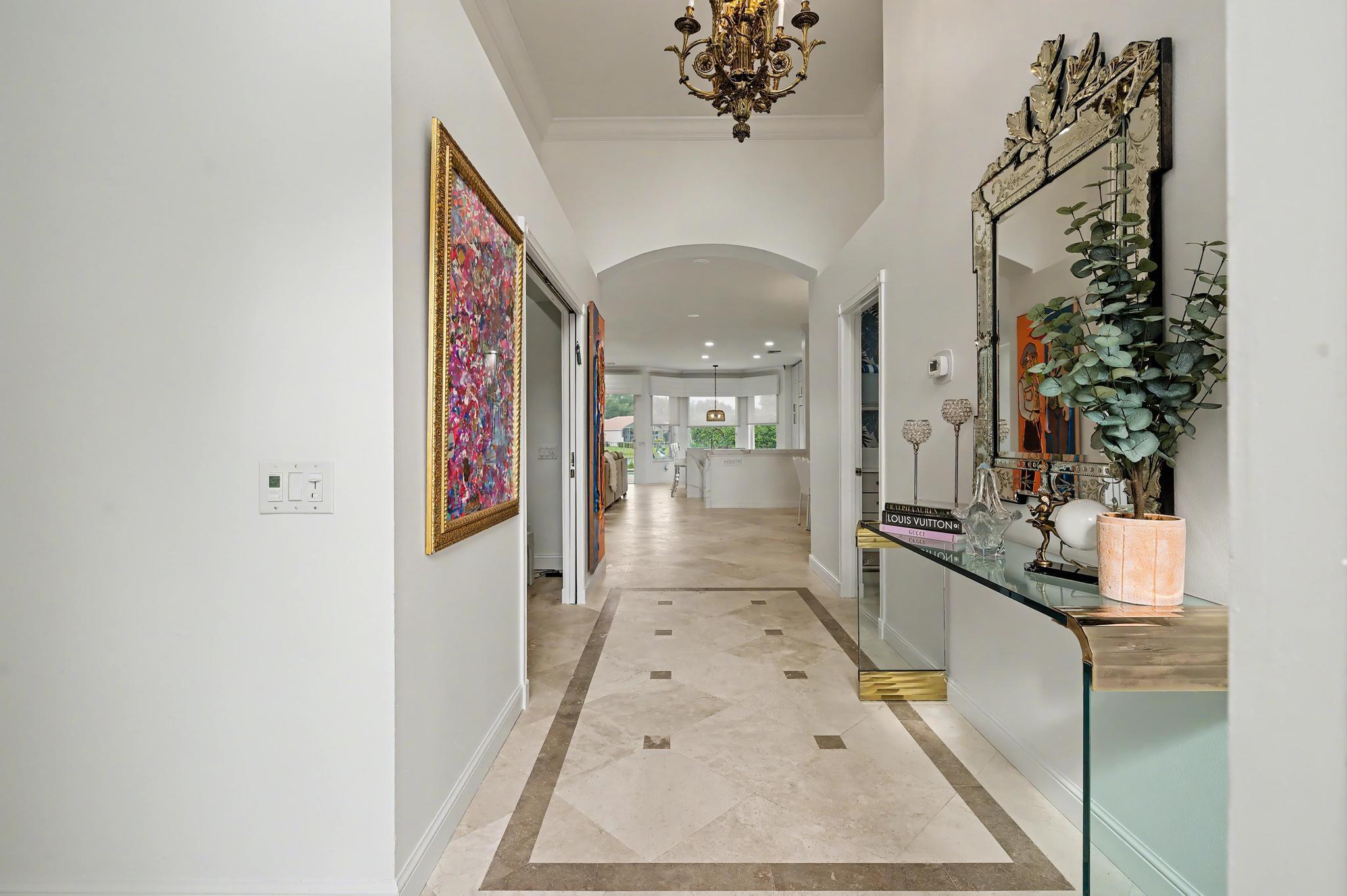 VALENCIA FALLS - Residential