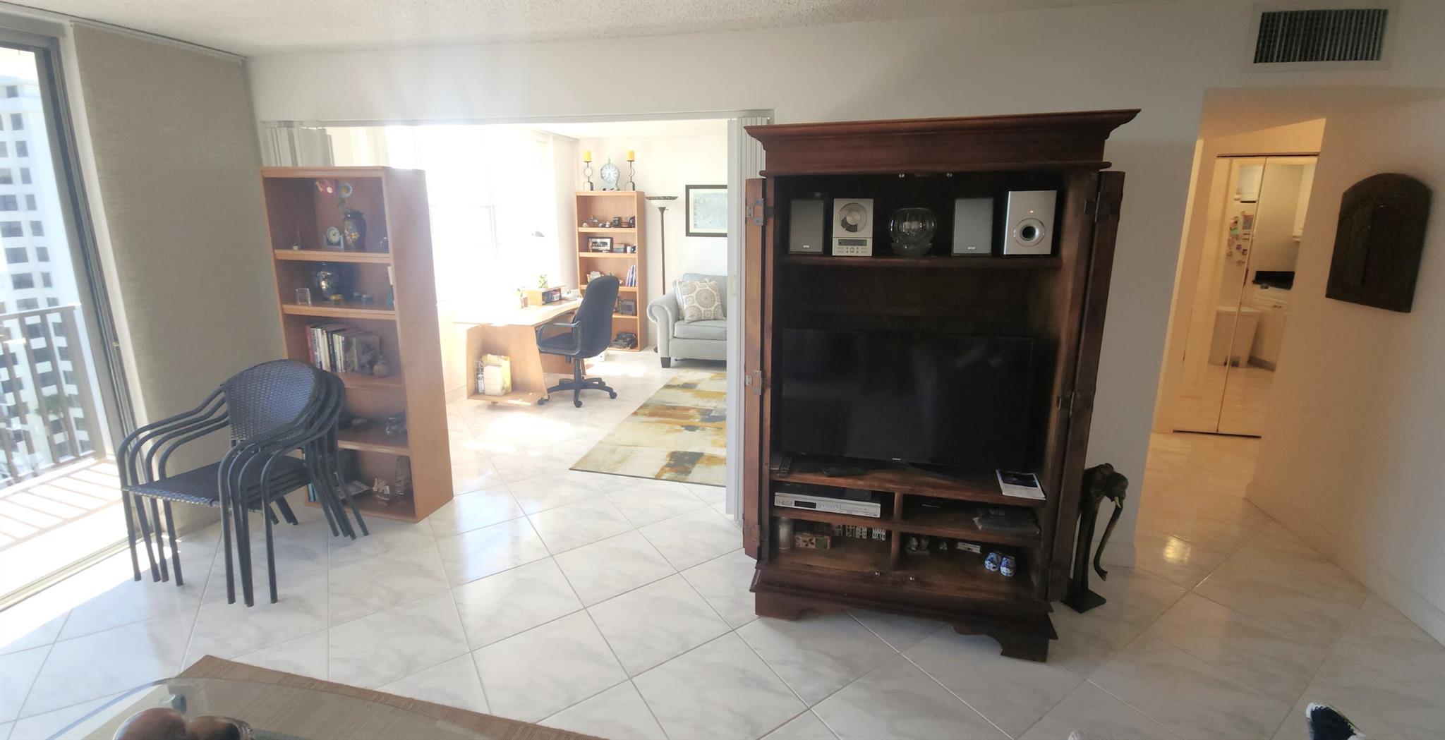 BOCA TOWERS CONDO - Residential Lease