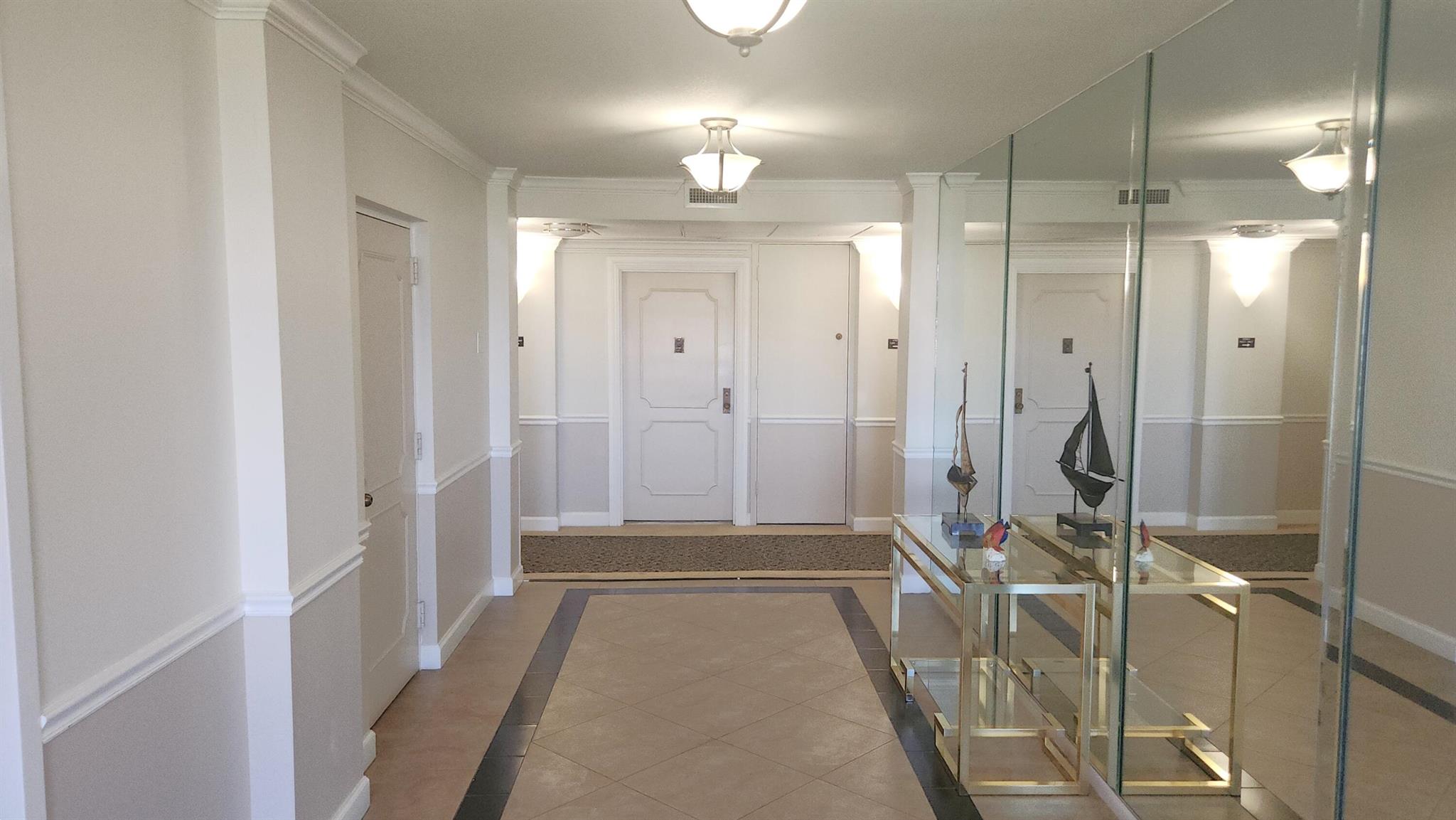 BOCA TOWERS CONDO - Residential Lease