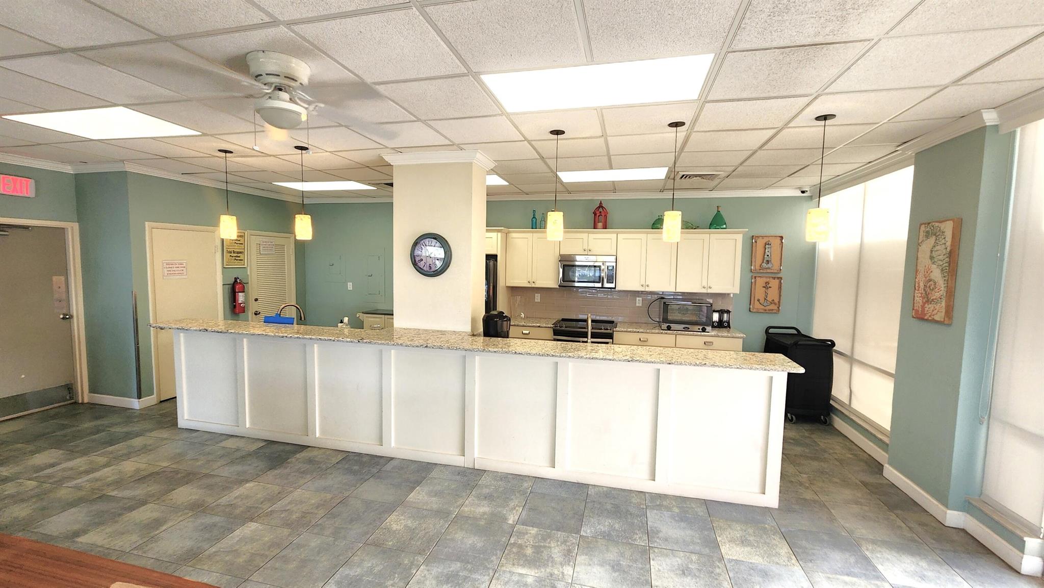 BOCA TOWERS CONDO - Residential Lease