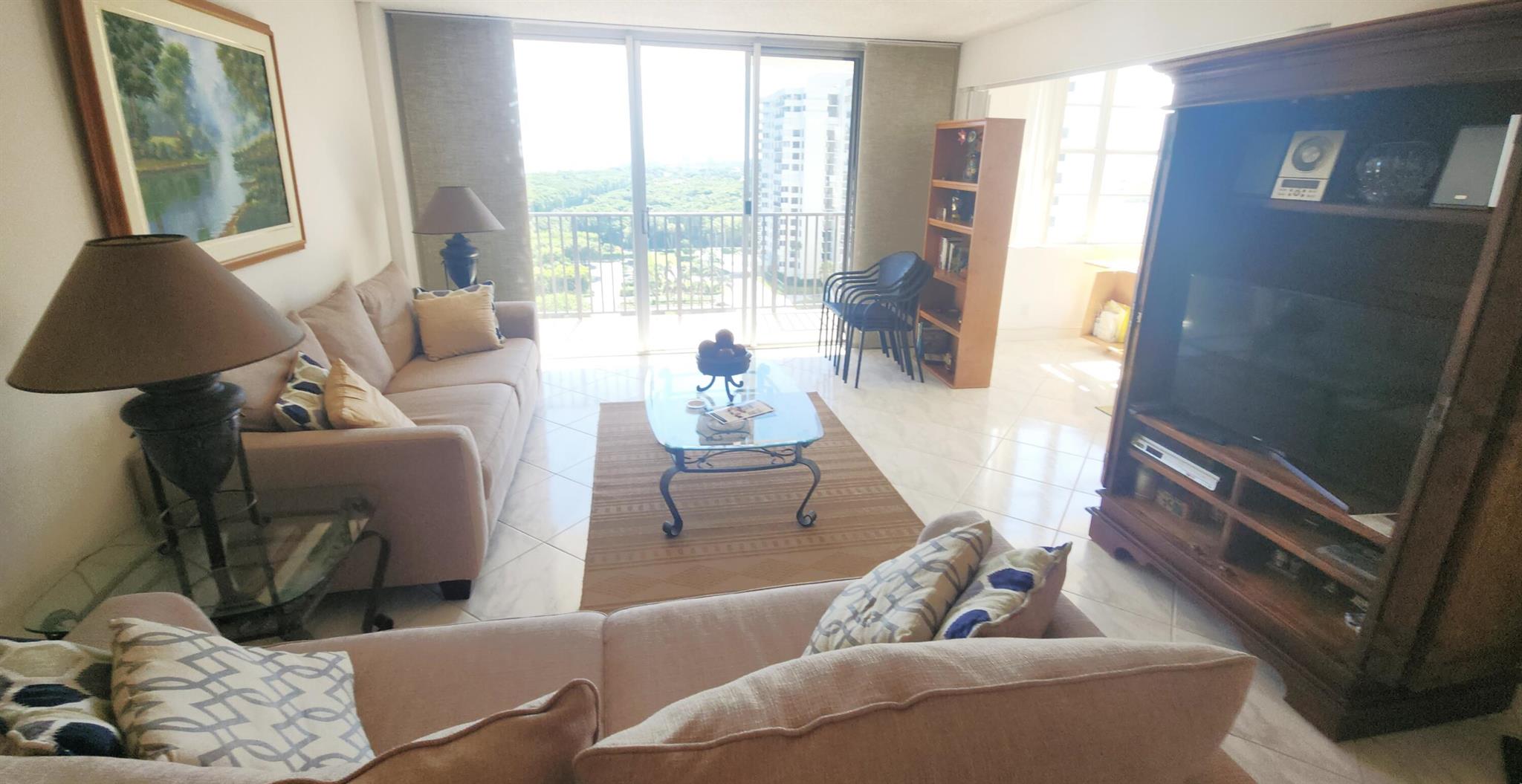 BOCA TOWERS CONDO - Residential Lease