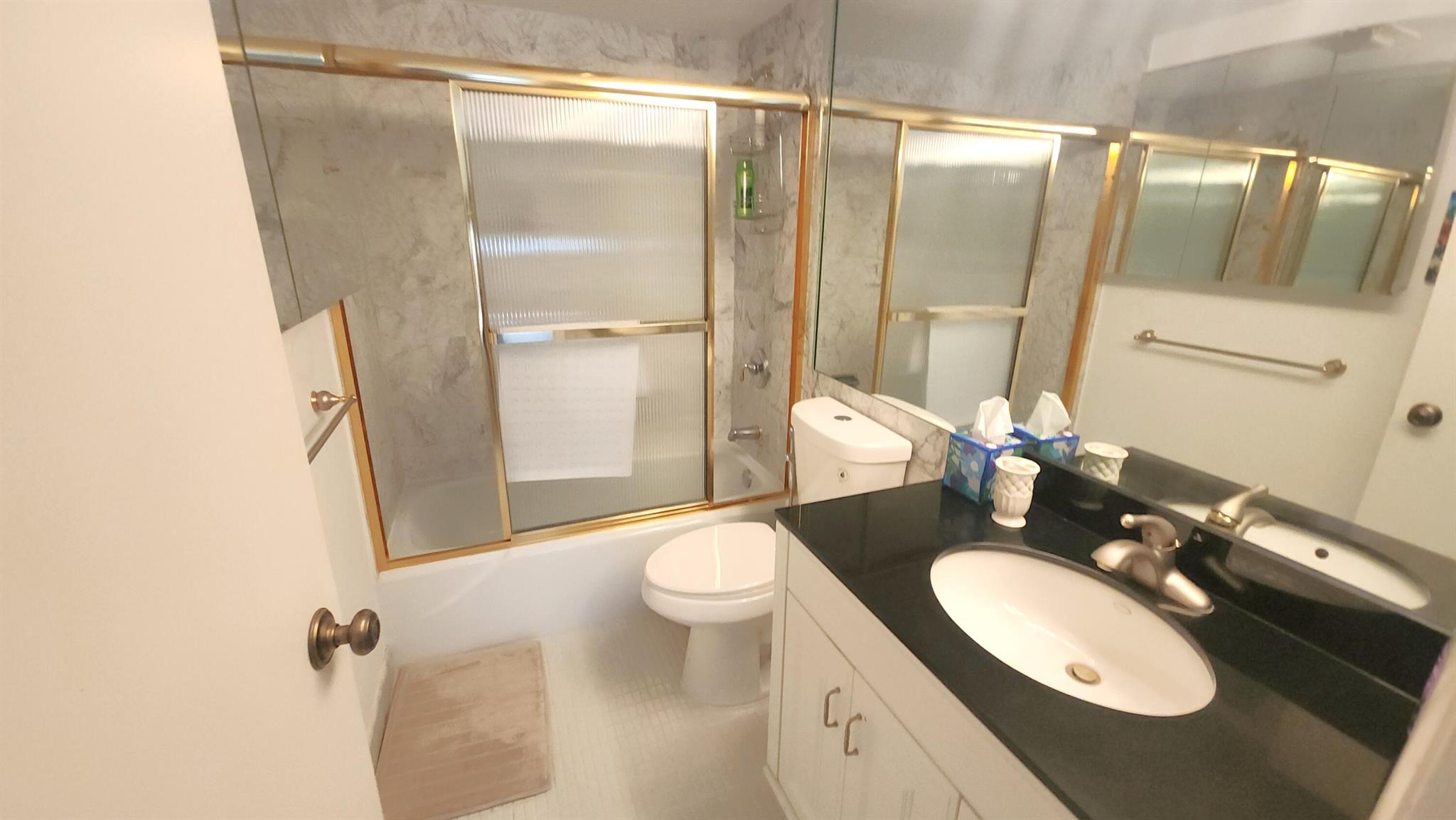 BOCA TOWERS CONDO - Residential Lease