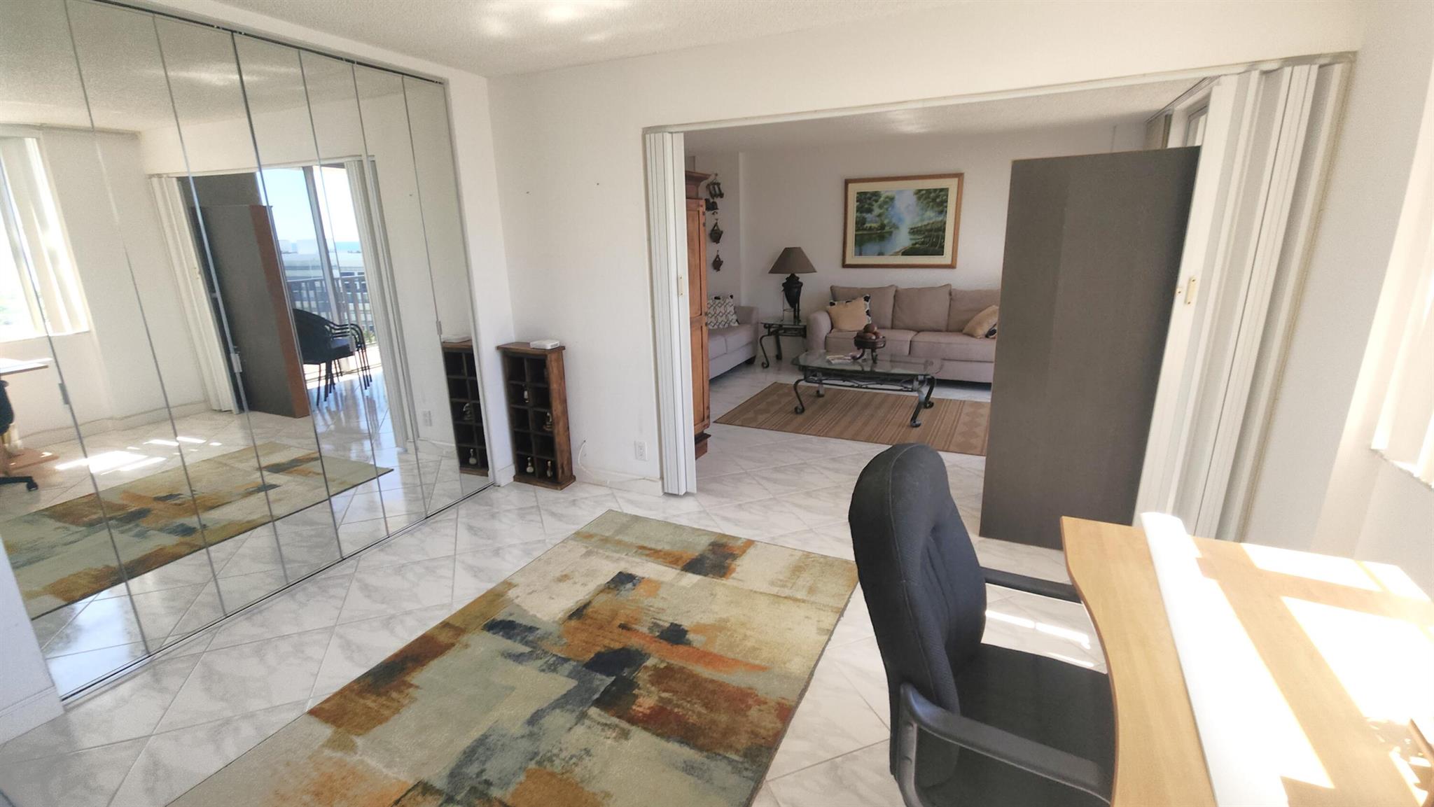 BOCA TOWERS CONDO - Residential Lease