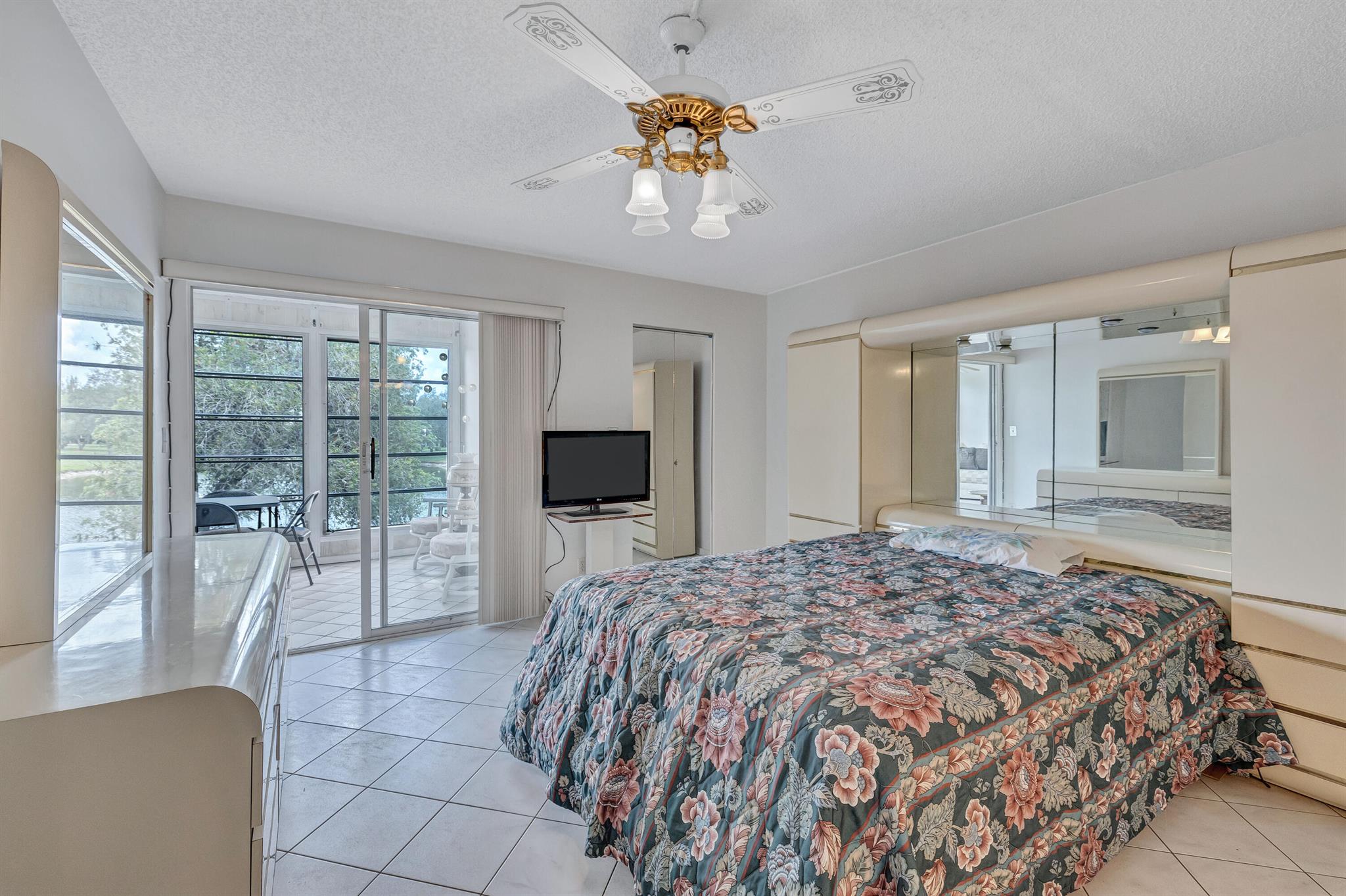 BERMUDA VILLAGE B CONDO - Residential