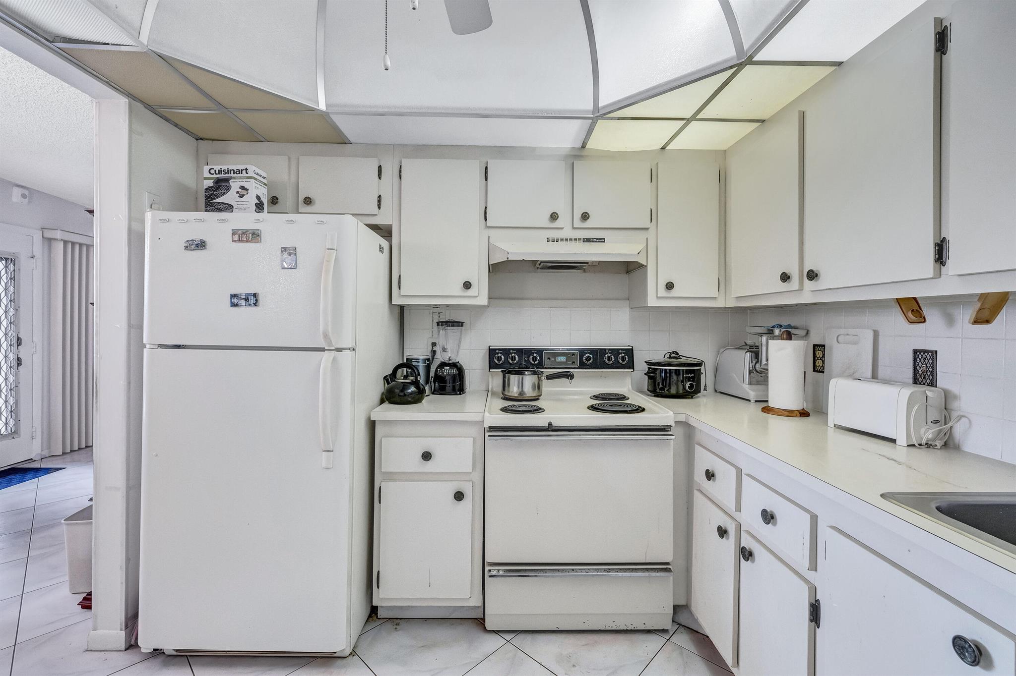 BERMUDA VILLAGE B CONDO - Residential