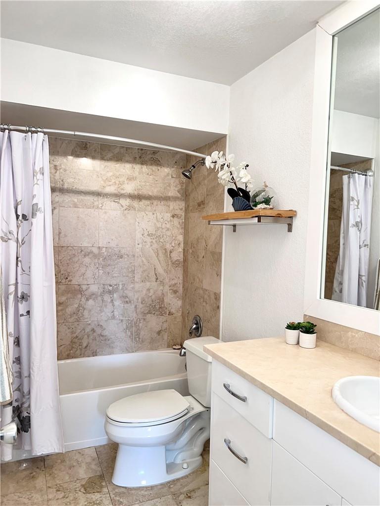 The Gallery Condo - Residential Lease