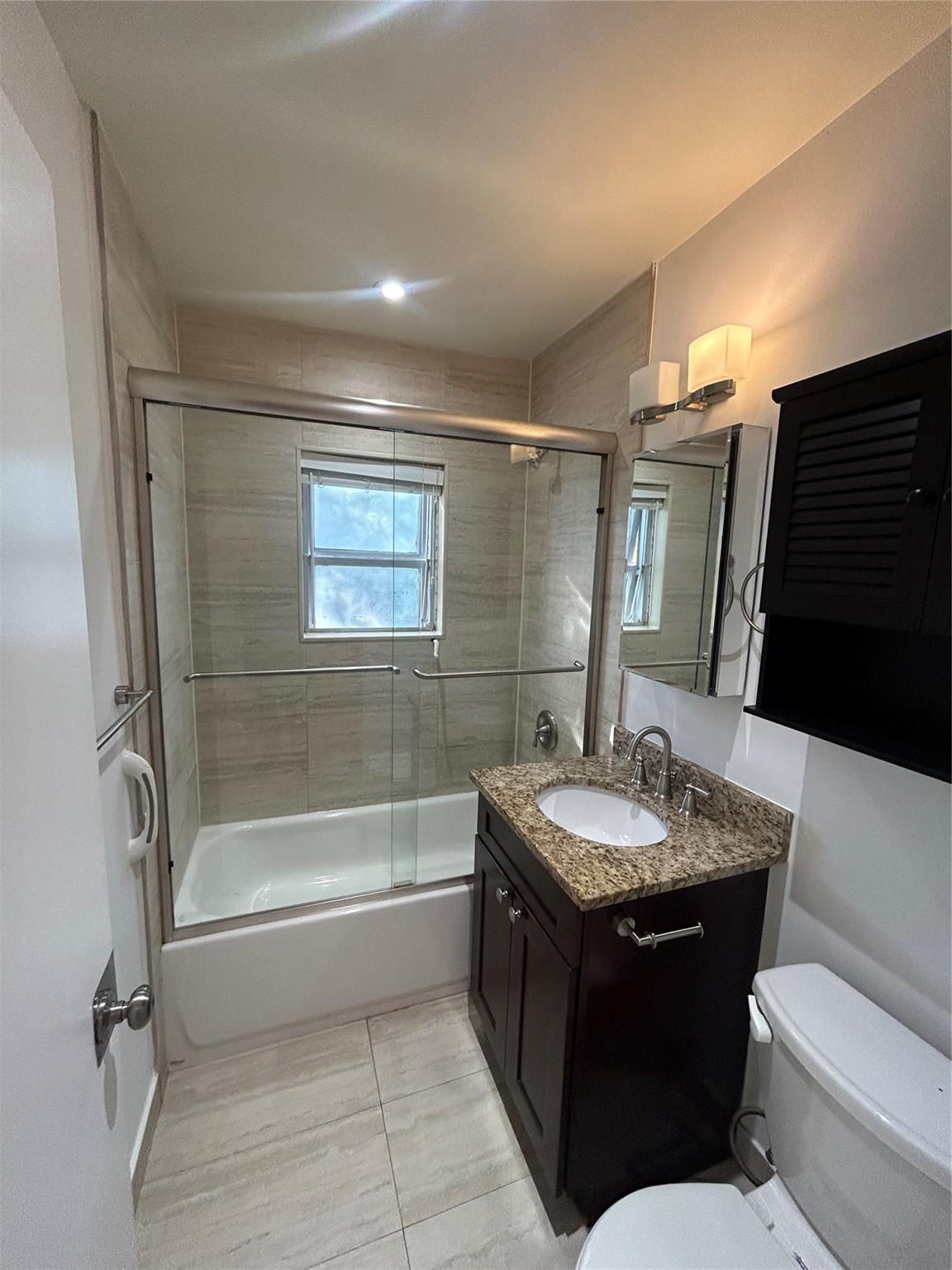 HOLMBERG AND MCKEES SUB - Residential Lease