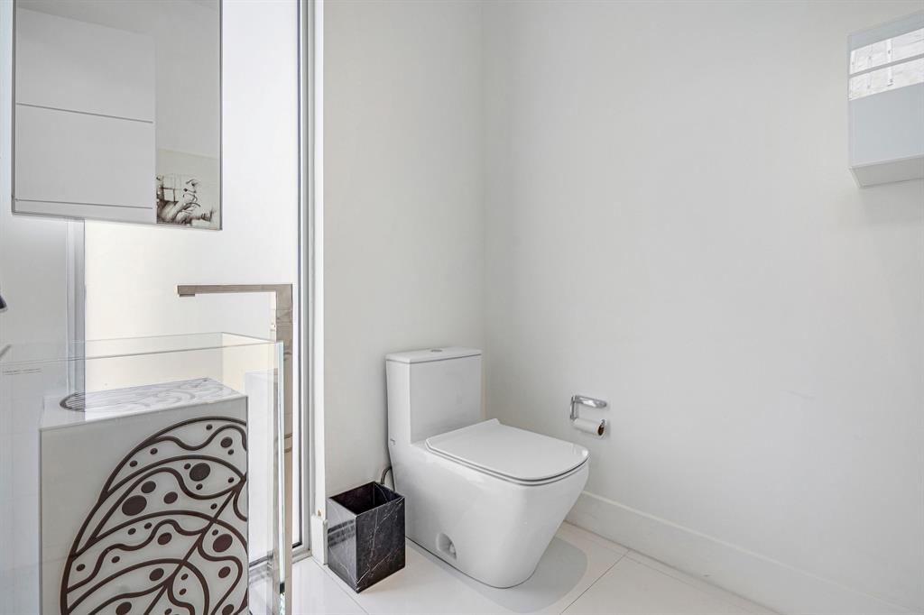 GOLDEN SHORES - Residential