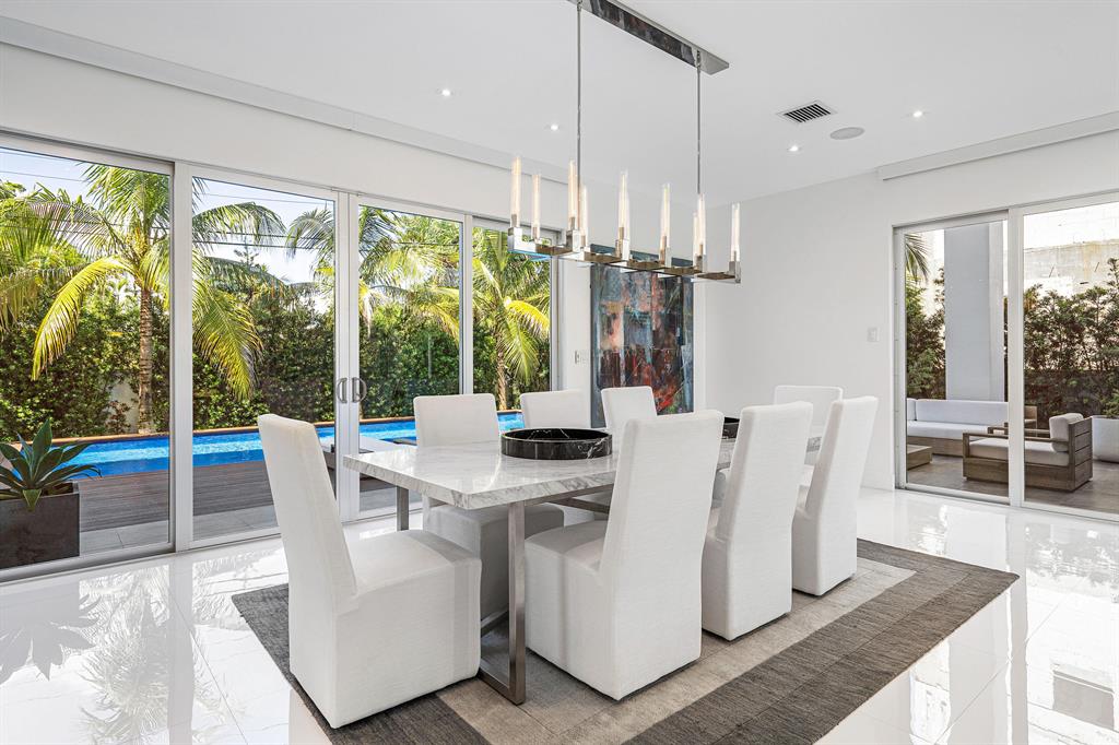 GOLDEN SHORES - Residential