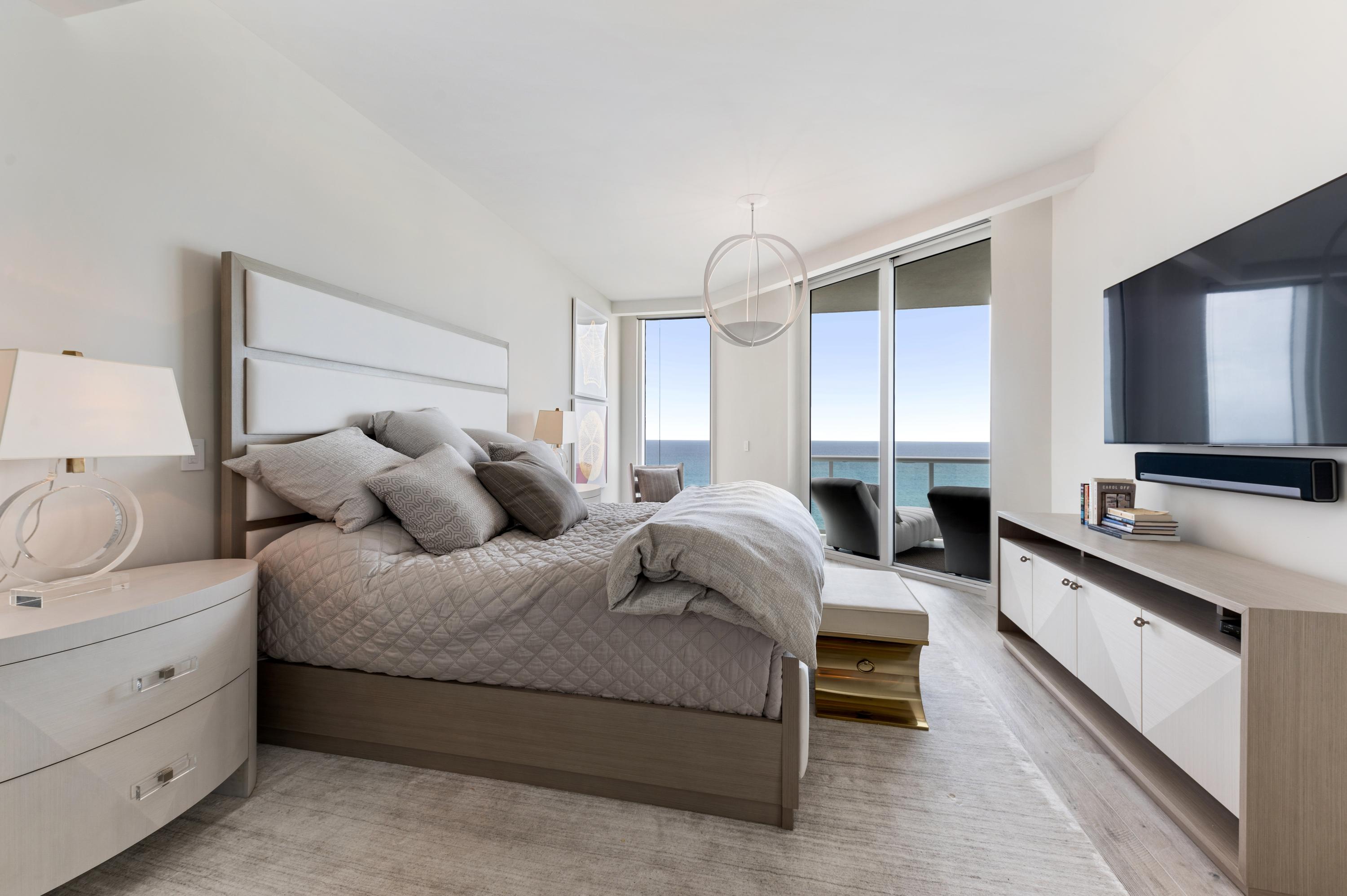 VISTABLUE SINGER ISLAND CONDO - Residential
