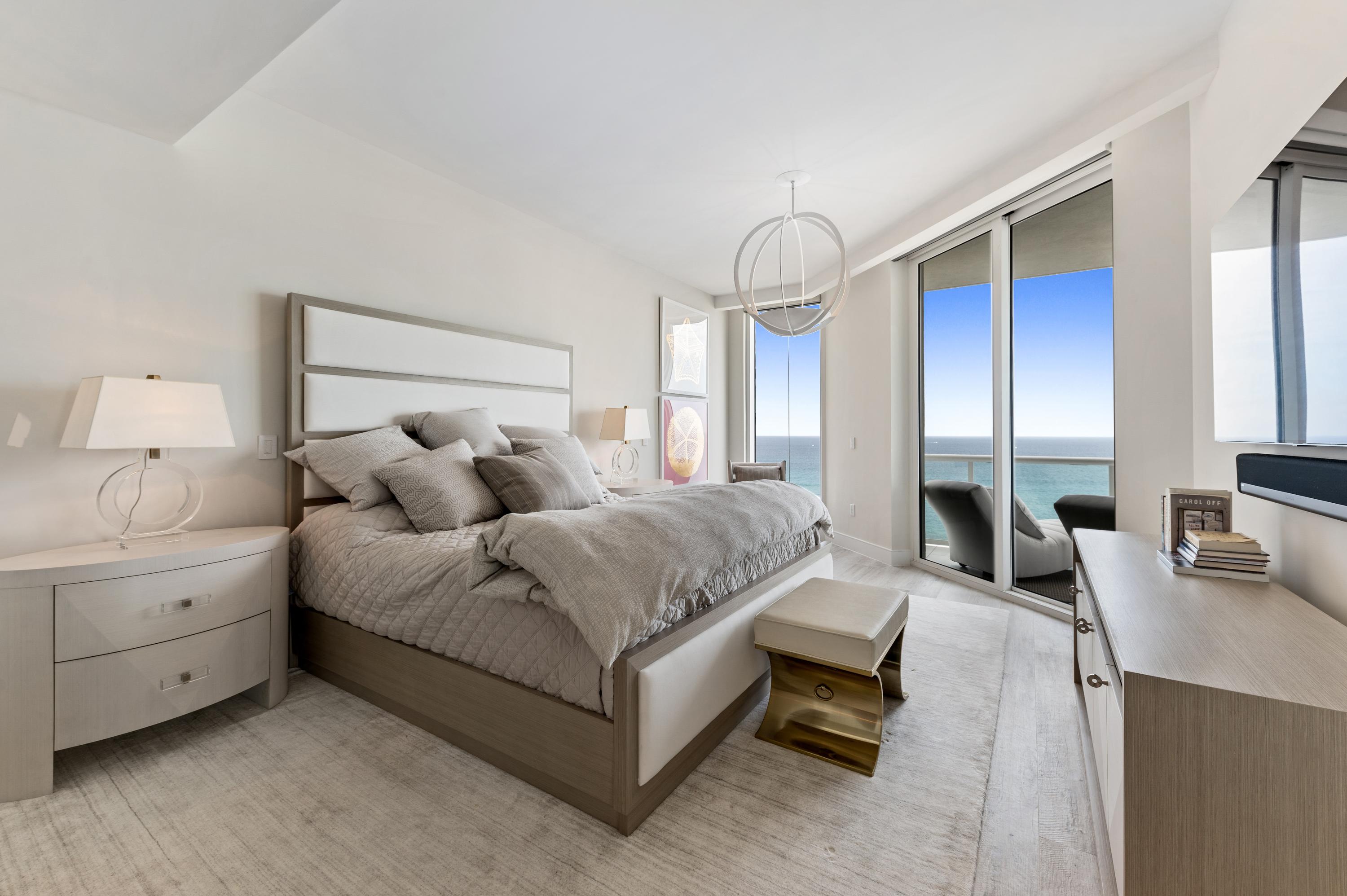 VISTABLUE SINGER ISLAND CONDO - Residential