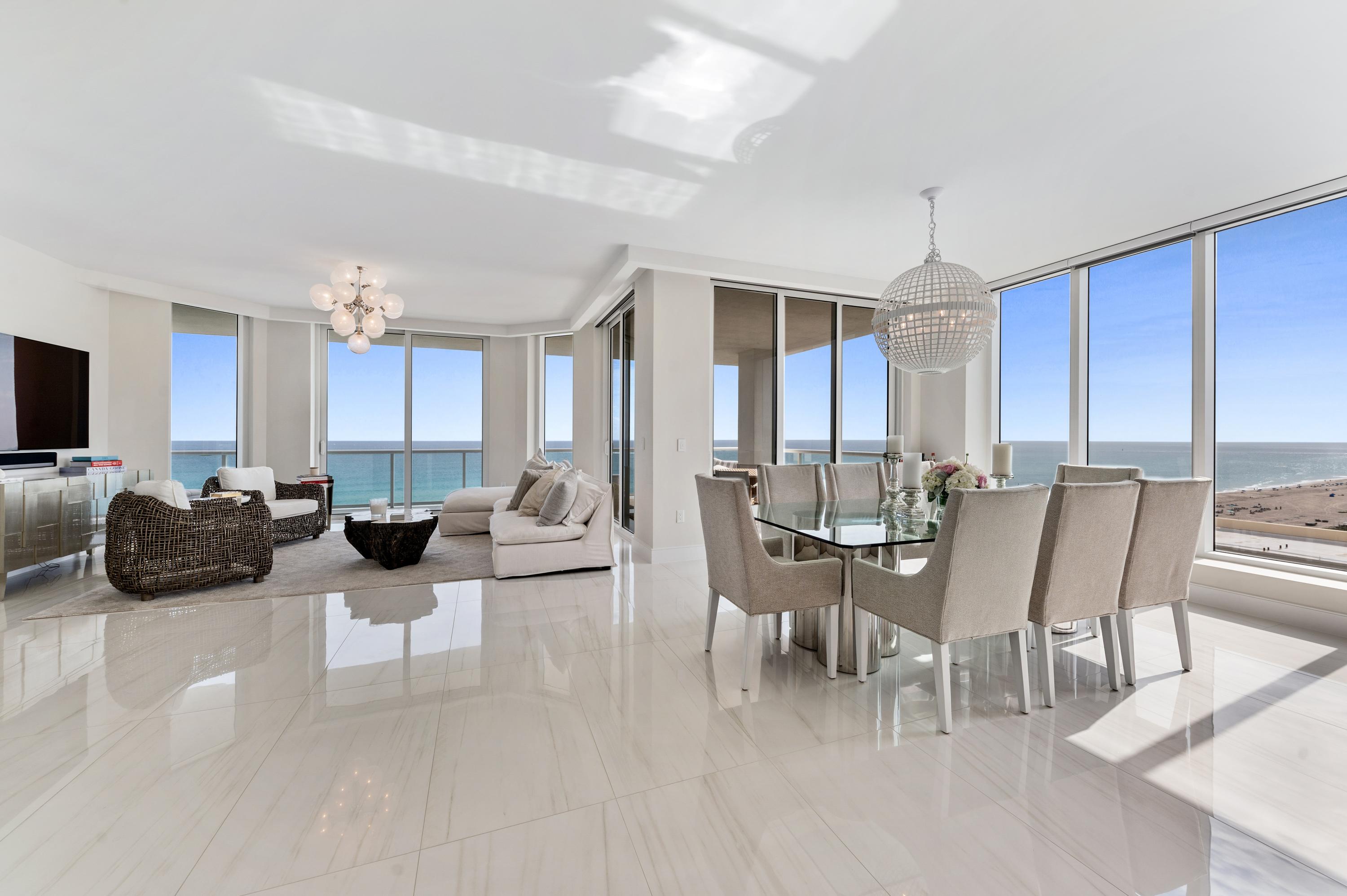 VISTABLUE SINGER ISLAND CONDO - Residential