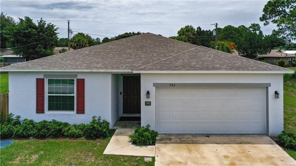 Photo of 982 SW Commonwealth Rd Rd, Port Saint Lucie, FL 34953 (MLS # F10288385)