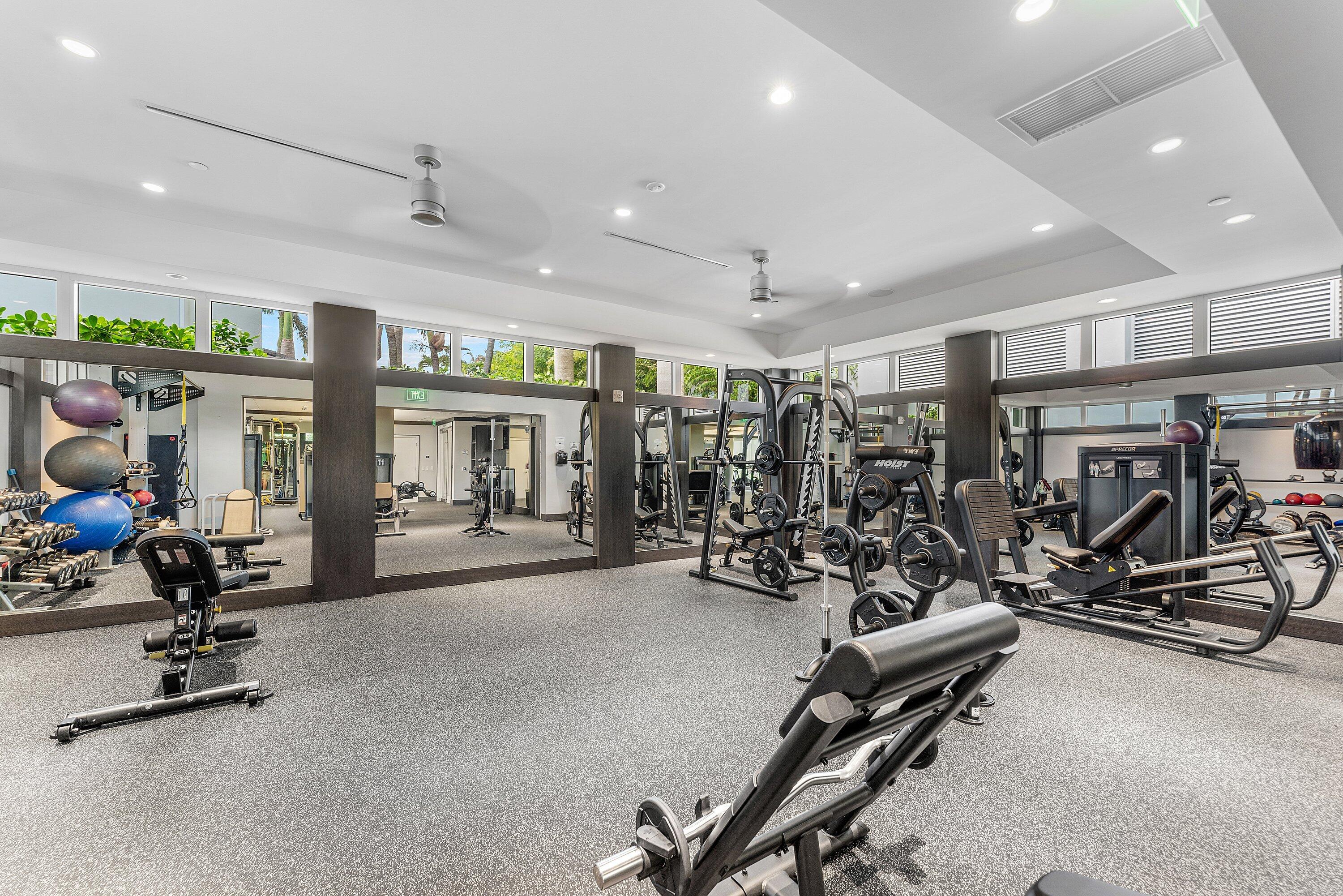 WATER CLUB - Residential