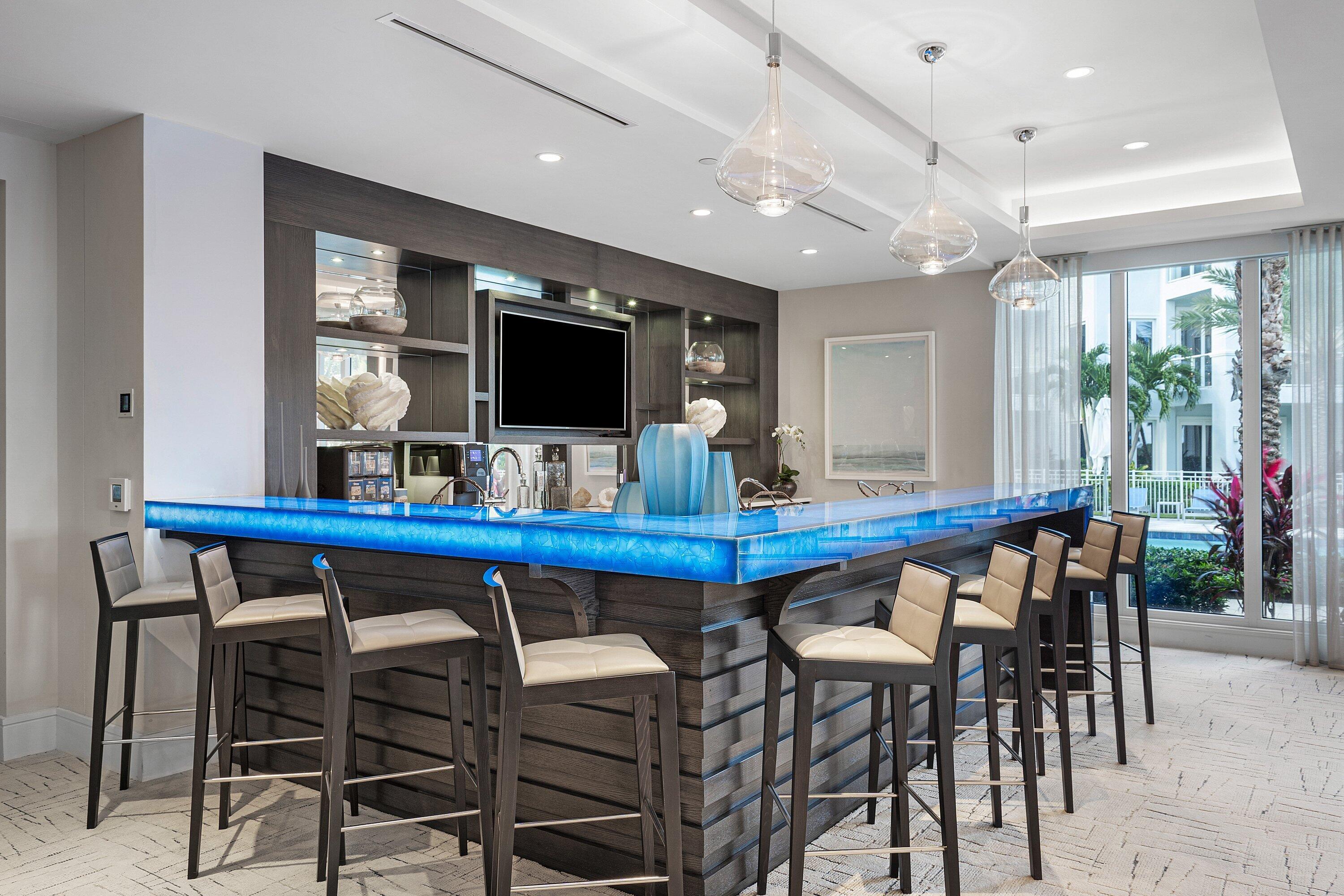 WATER CLUB - Residential